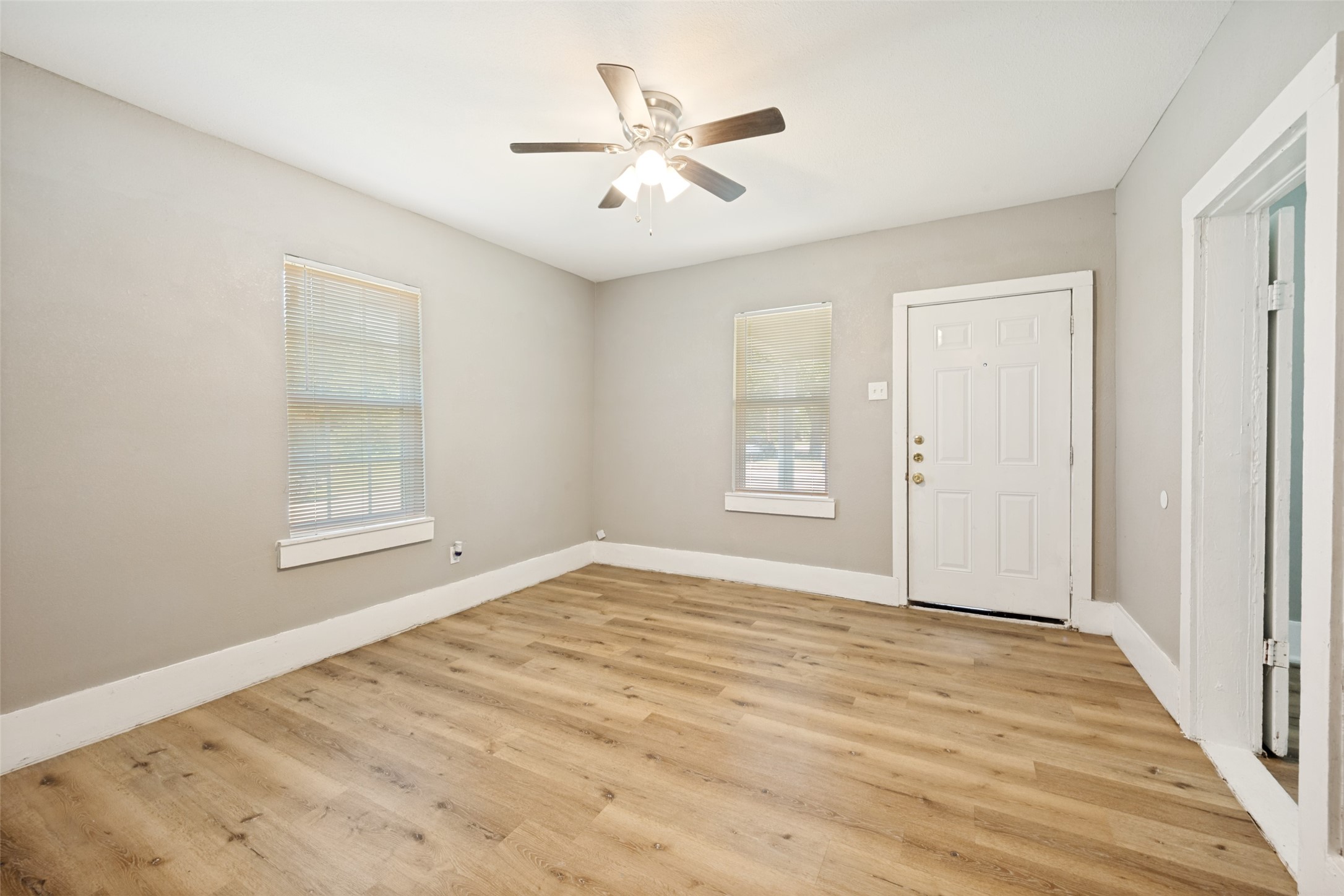 1201 E 3rd Avenue, Corsicana, TX, 75110