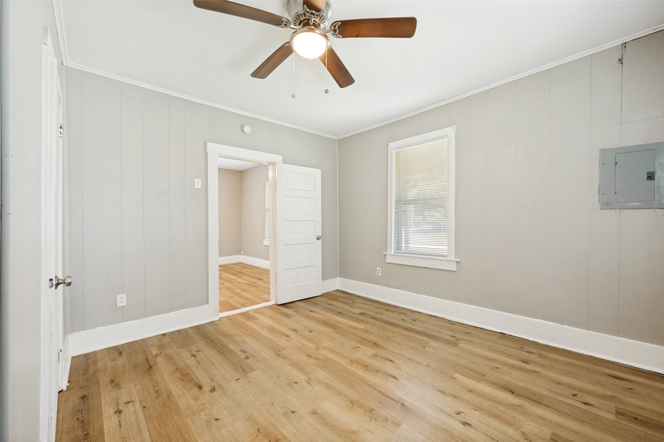 1201 E 3rd Avenue, Corsicana, TX, 75110