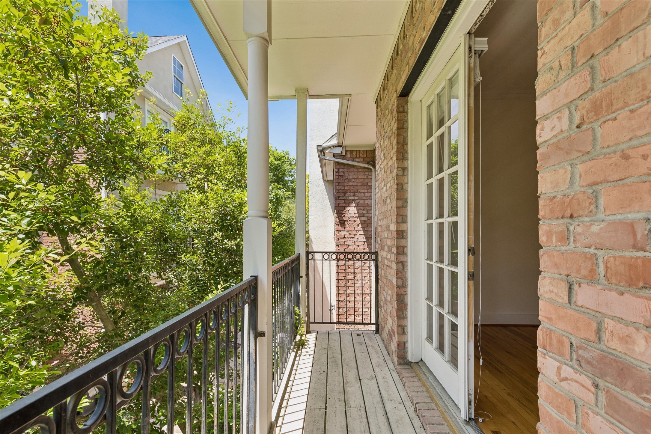 5726 La Vista Drive, Dallas, TX, 75206