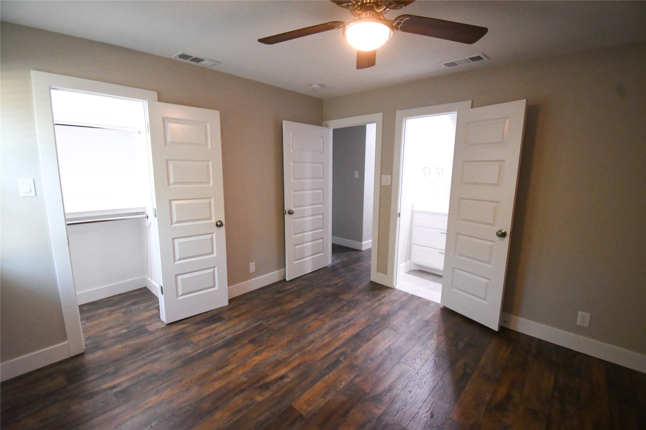 3708 E Cranston Court, Irving, TX, 75062