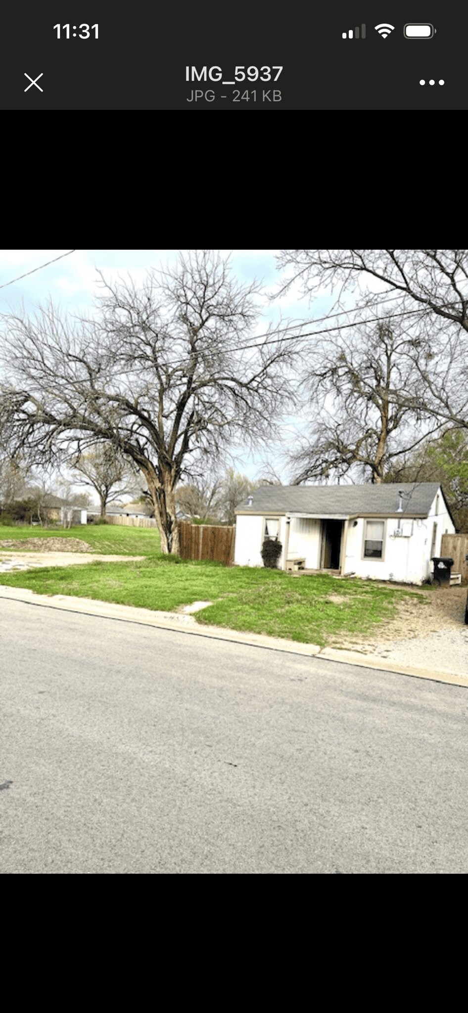Property photo 02 of 605 S Bradshaw Street, Denton, TX 76205 | MLS #21257875
