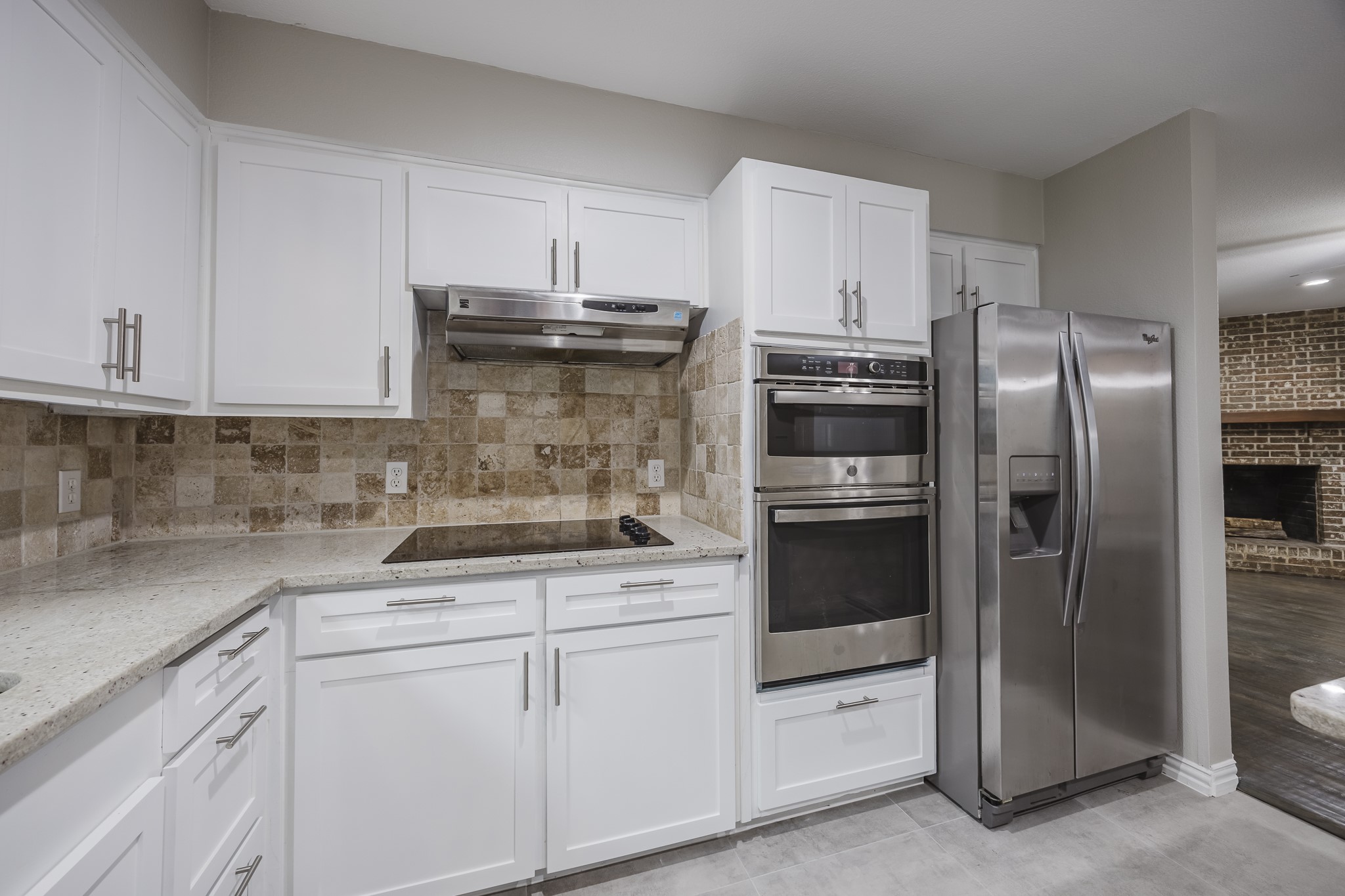 Property photo 02 of 1624 Summer Place Circle, Irving, TX 75062 | MLS #21257907
