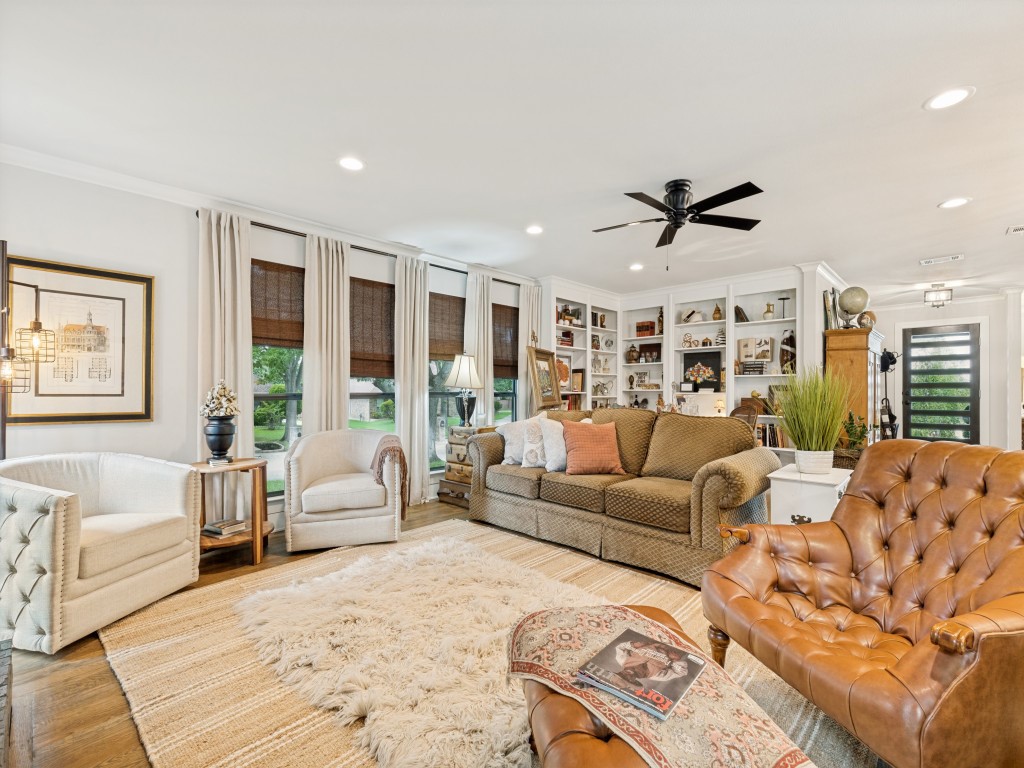 2006 Brookside Drive, Grapevine, TX, 76051