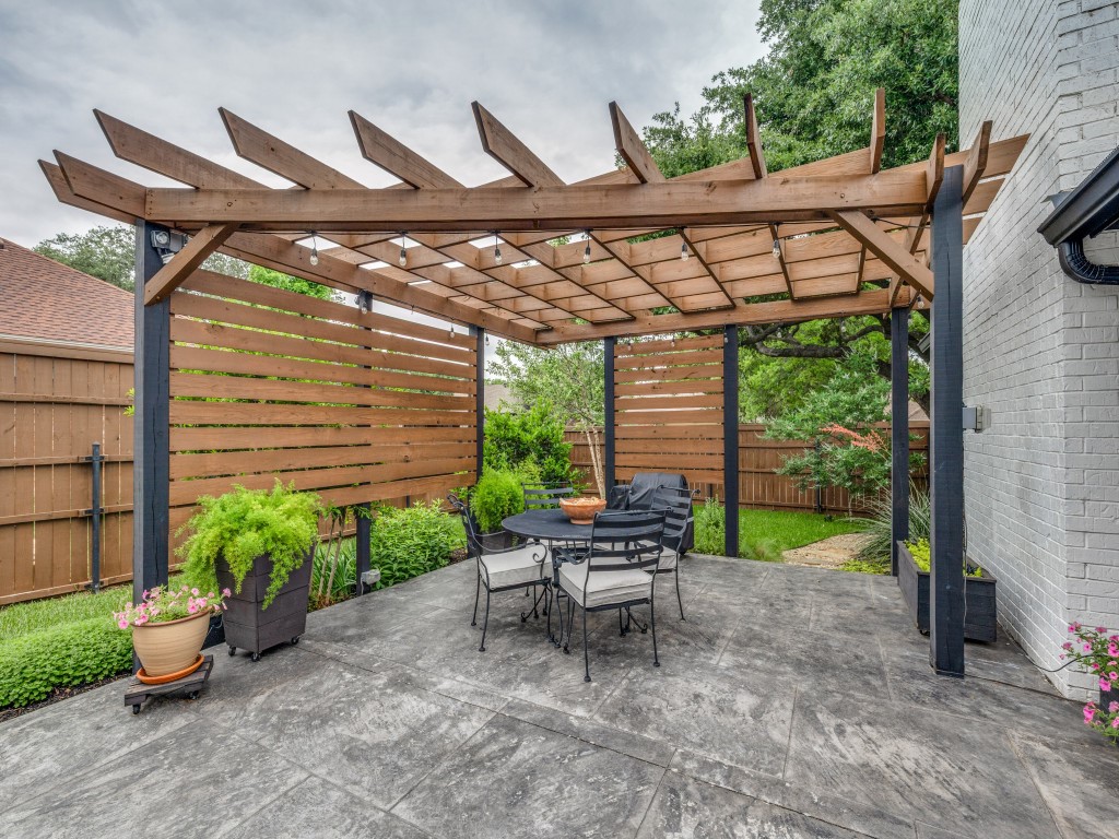 2006 Brookside Drive, Grapevine, TX, 76051
