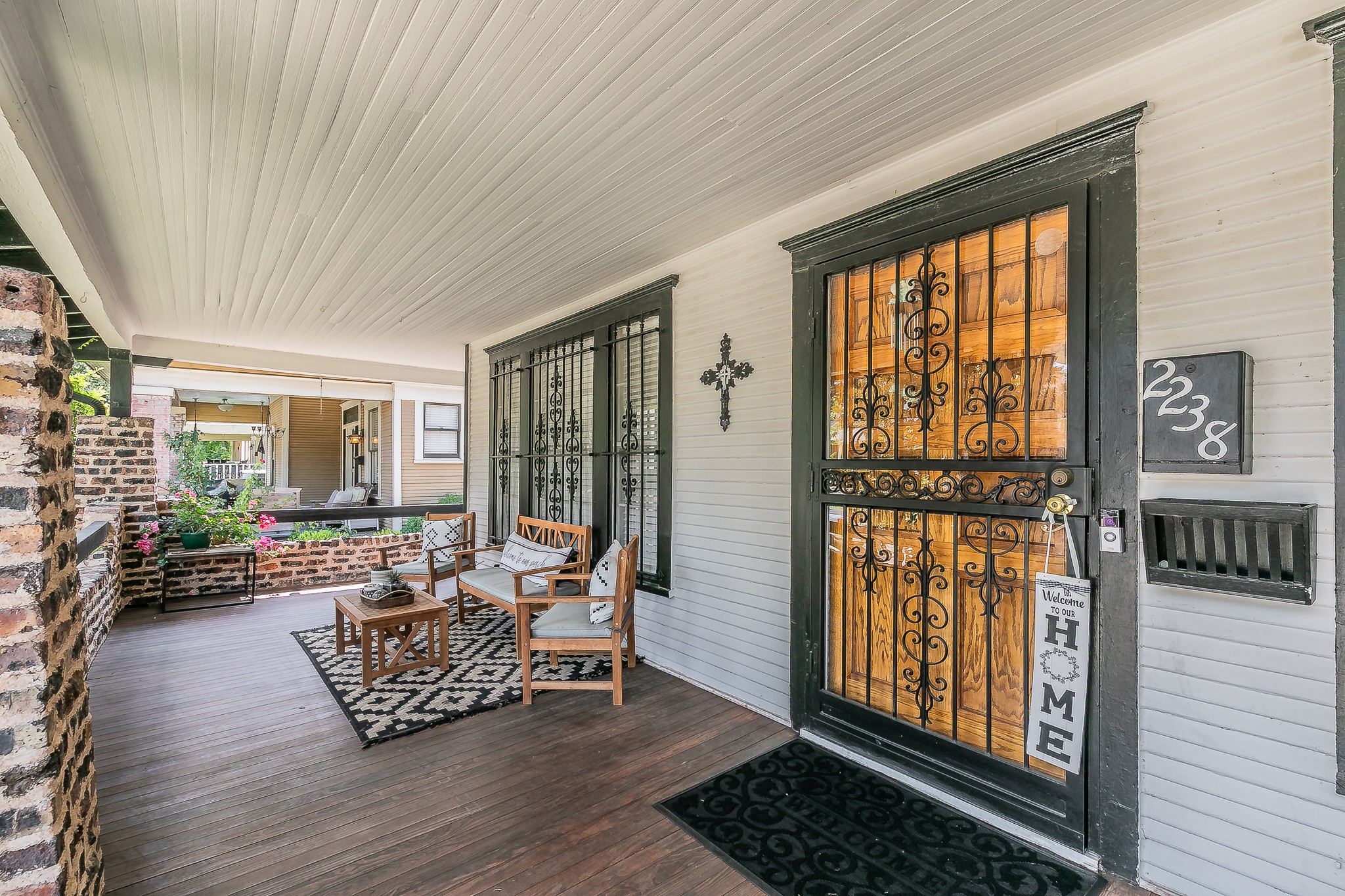 Property photo 03 of 2238 College Avenue Fort, Worth, TX 76110 | MLS #21257951