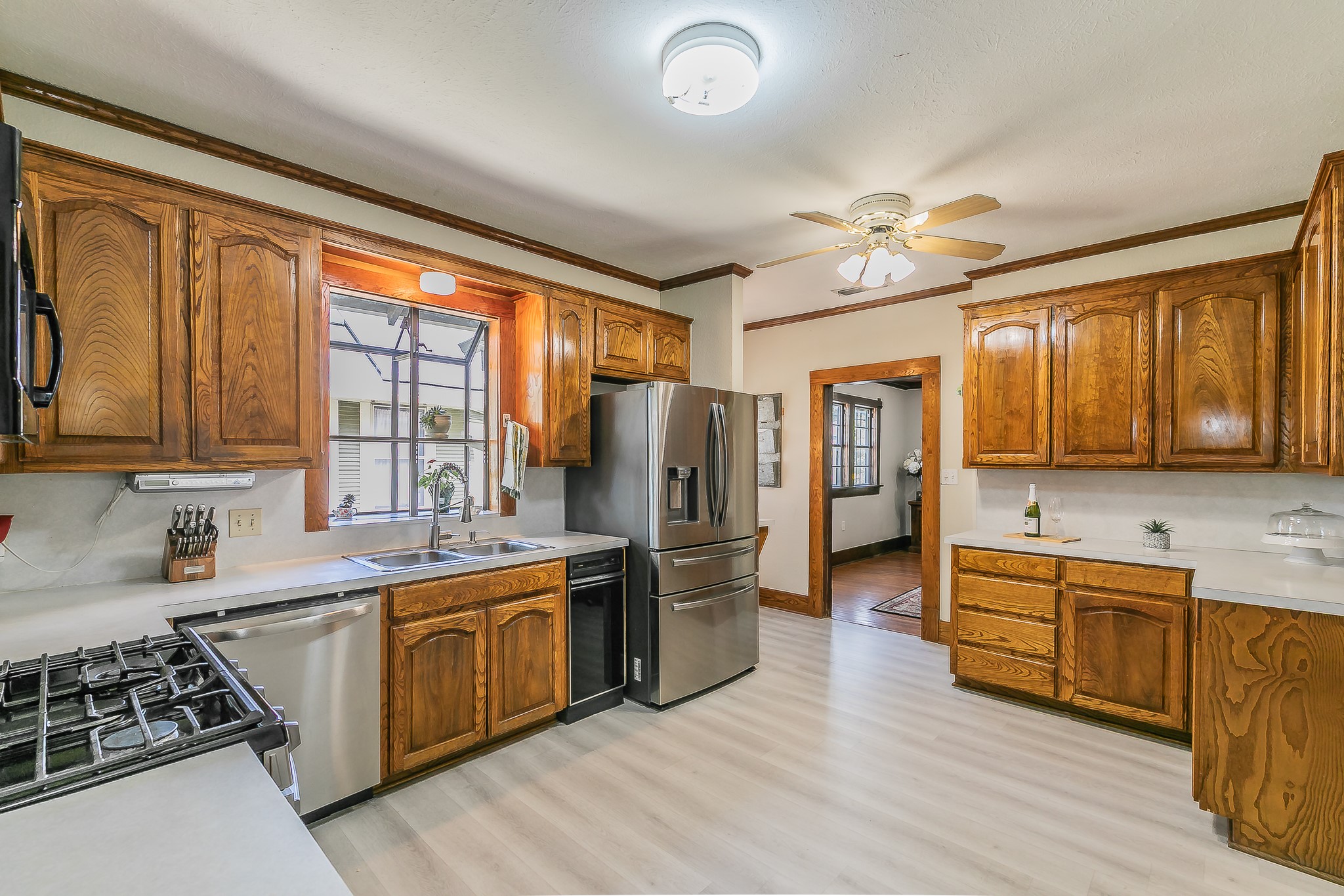 2238 College Avenue, Fort Worth, TX, 76110