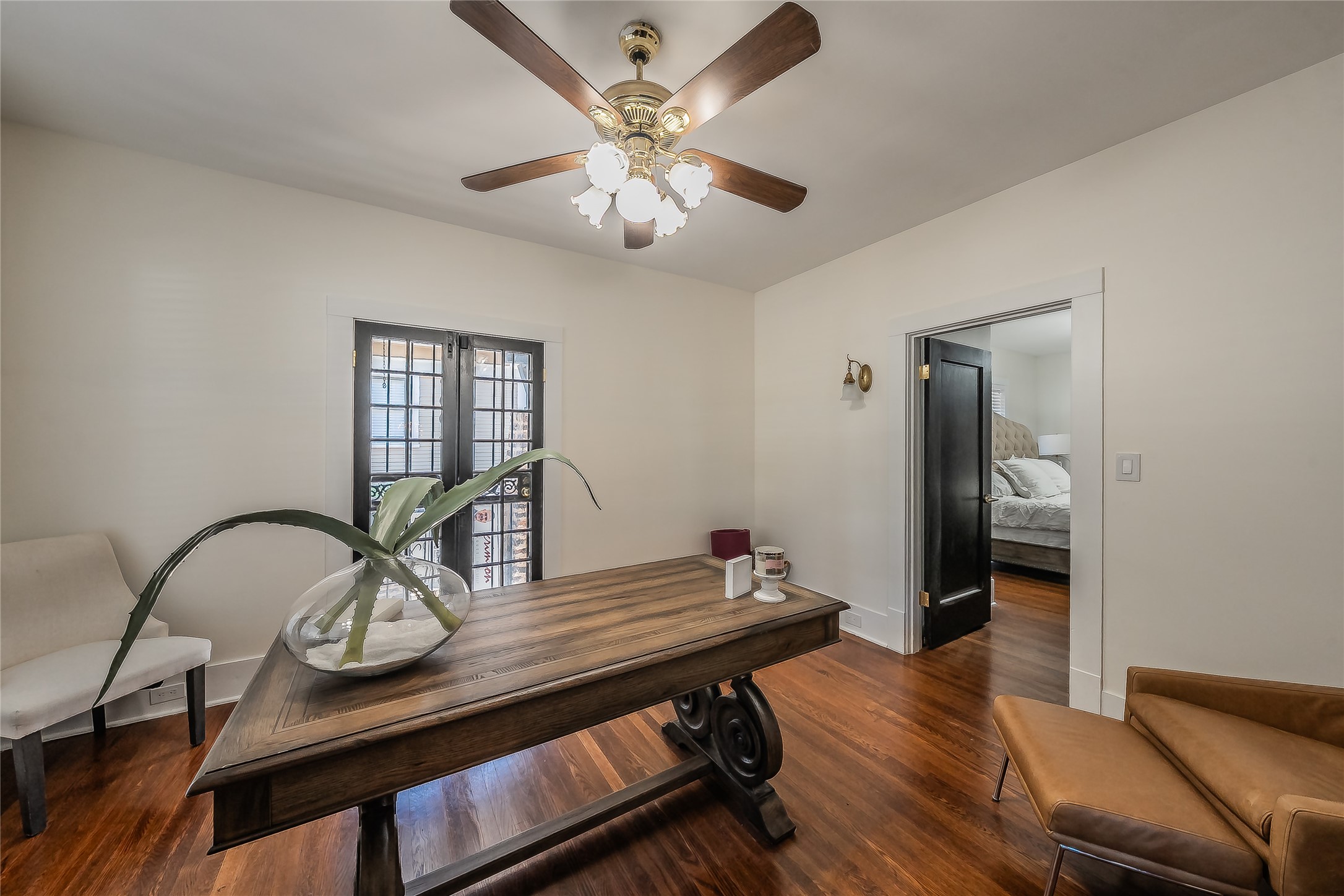 2238 College Avenue, Fort Worth, TX, 76110