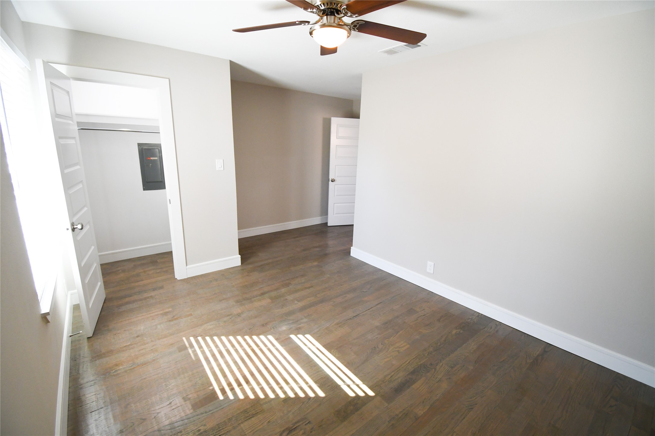 1422 Addington Street, Irving, TX, 75062