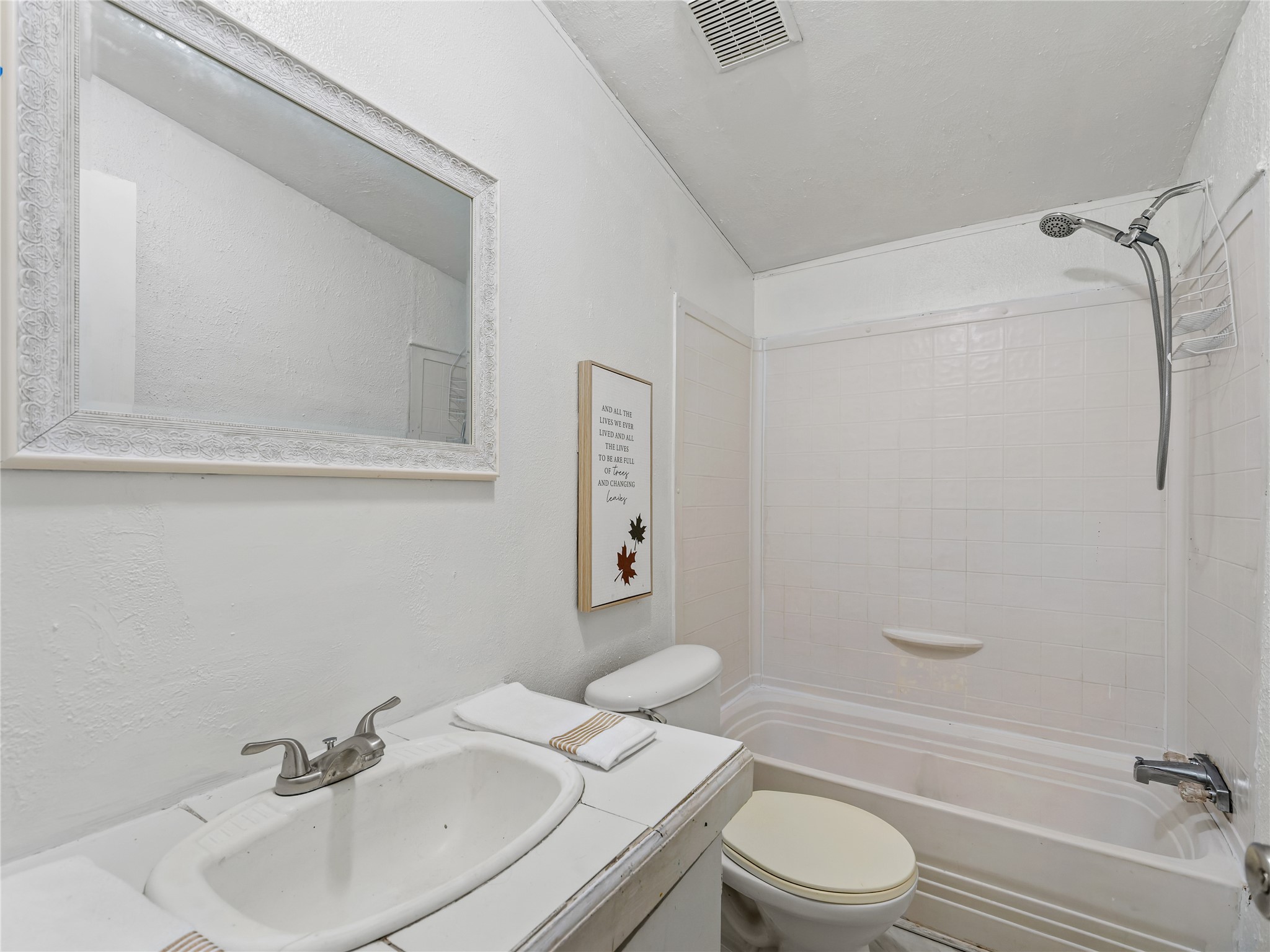 202 Forgotten Lane, Mabank, TX, 75156