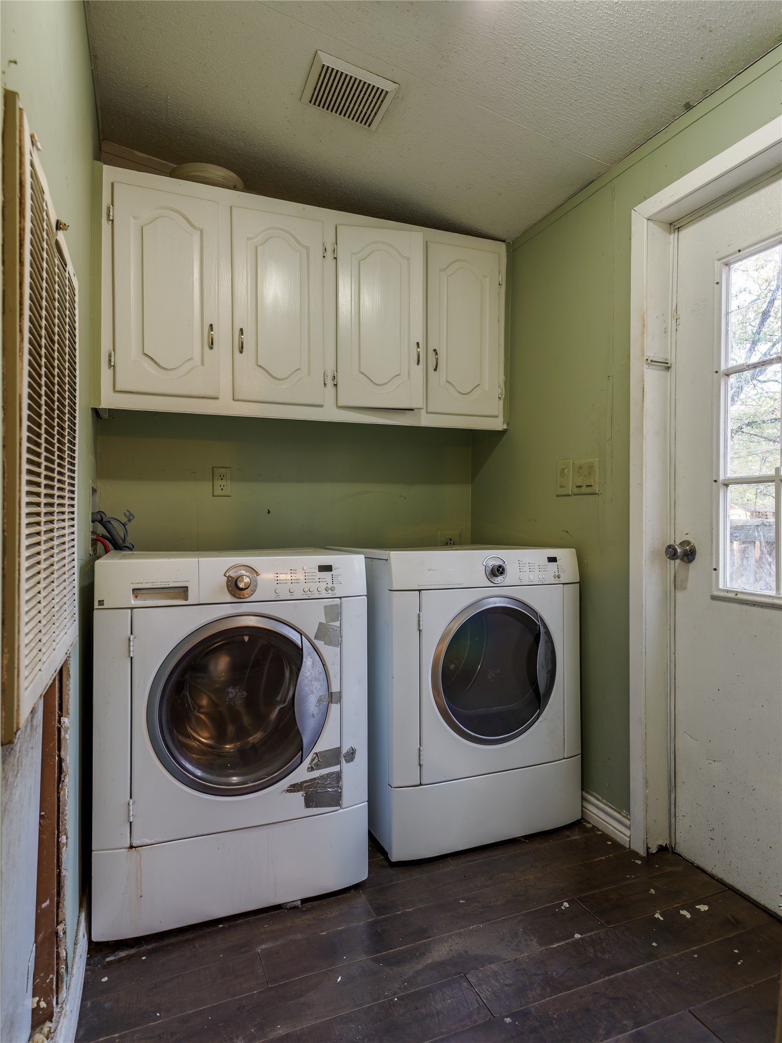 202 Forgotten Lane, Mabank, TX, 75156