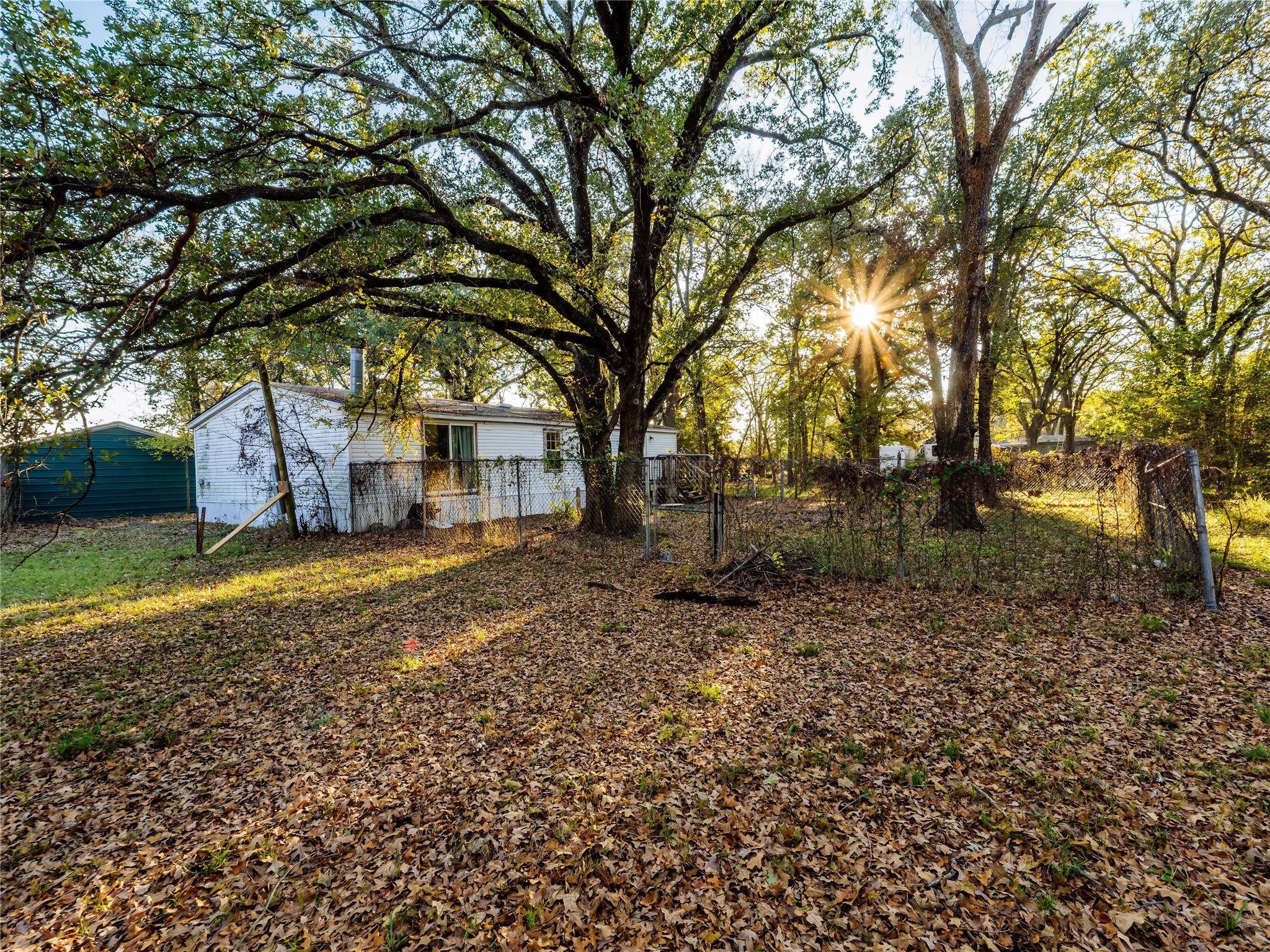 202 Forgotten Lane, Mabank, TX, 75156