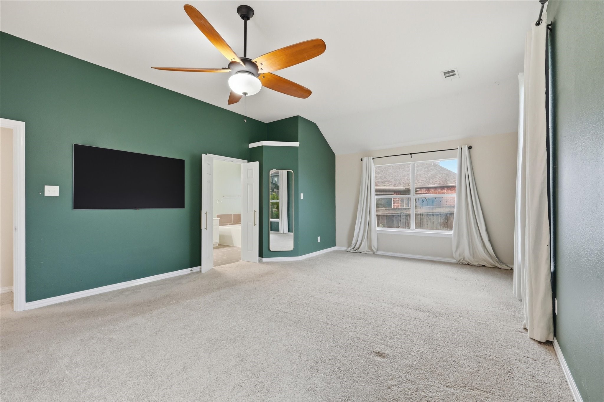 520 E Sandra Lane, Grand Prairie, TX, 75052