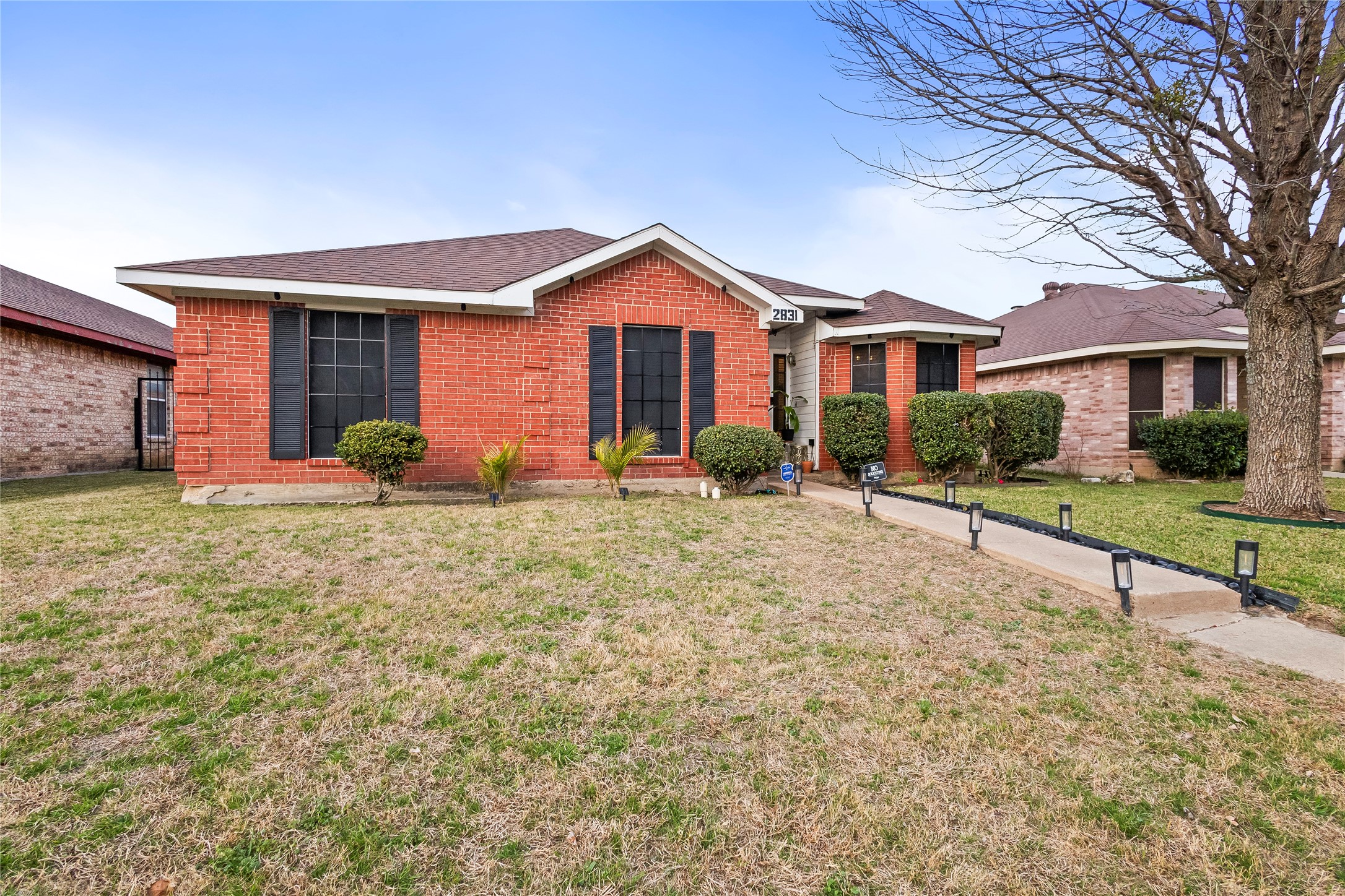 Property photo 03 of 2831 Saint Johns Avenue, Lancaster, TX 75146 | MLS #21258614
