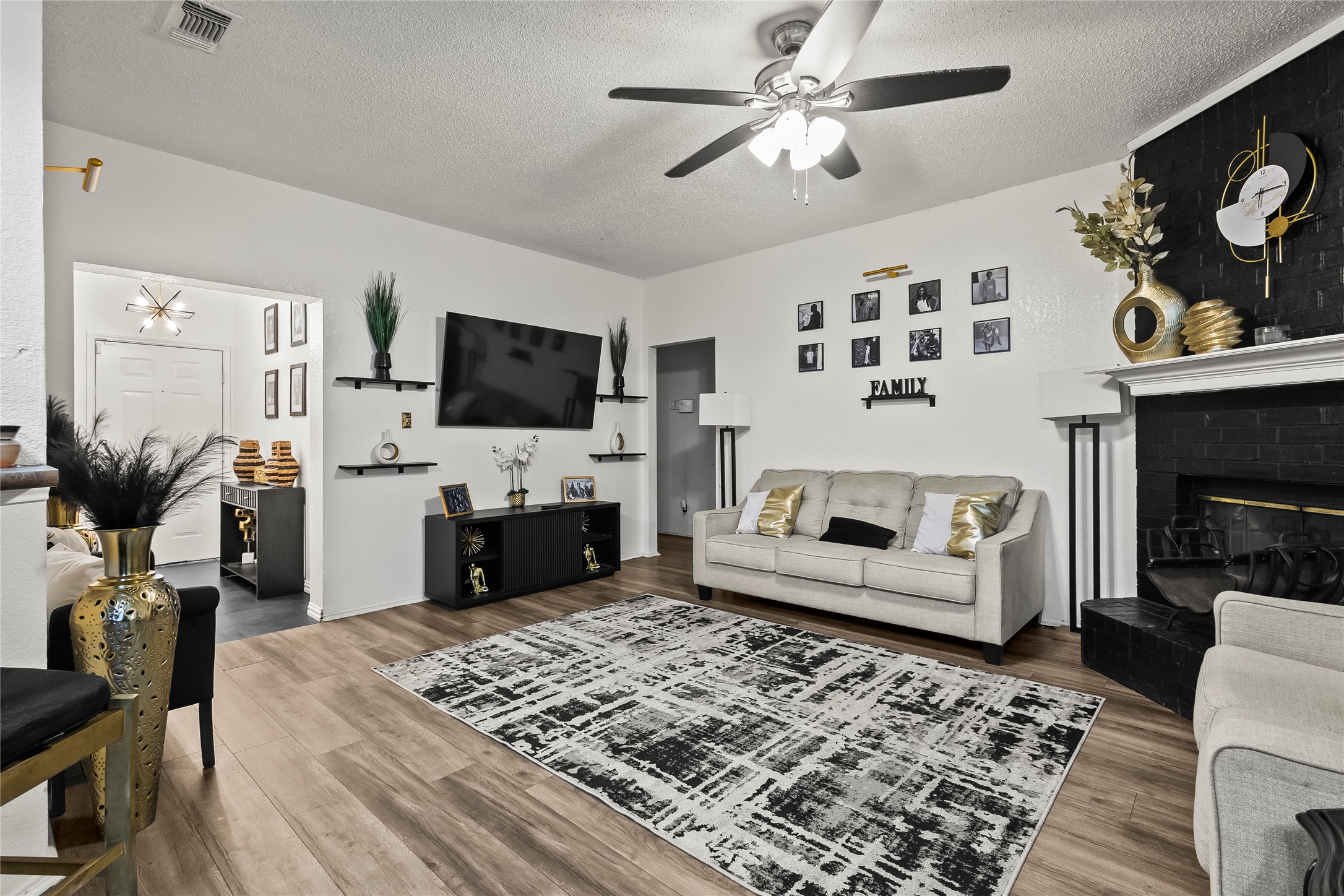 2831 Saint Johns Avenue, Lancaster, TX, 75146