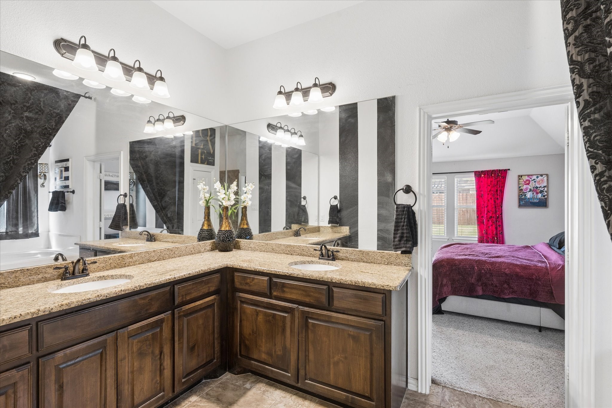 124 Camouflage Circle, Willow Park, TX, 76008