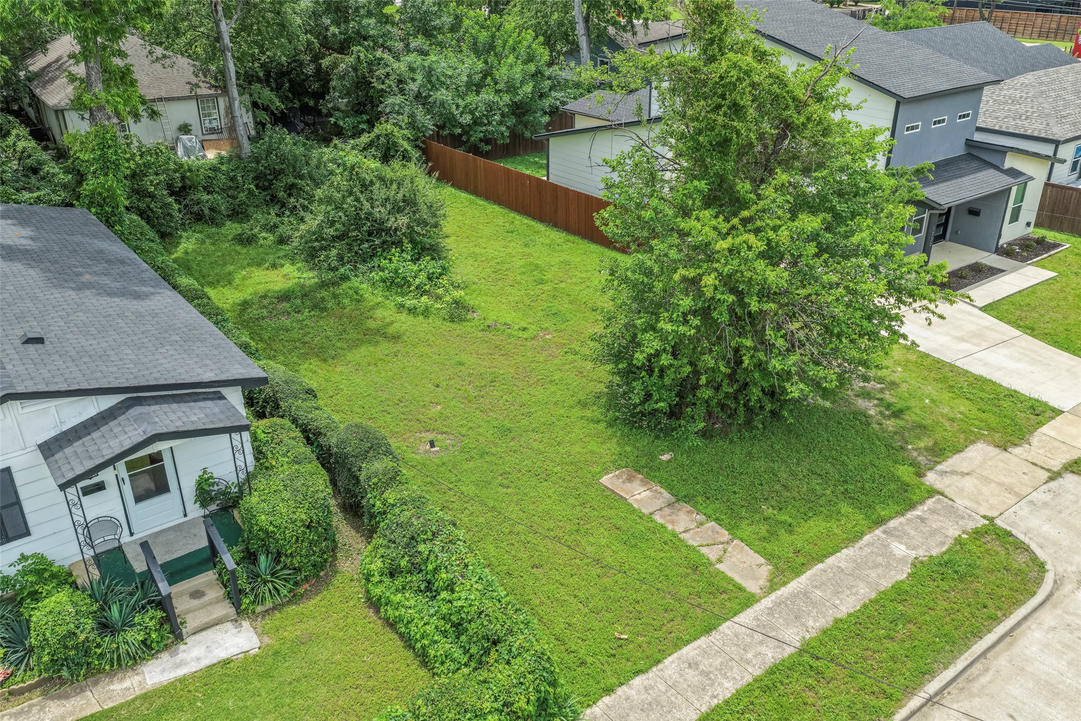 1726 Kraft Street, Dallas, TX, 75212
