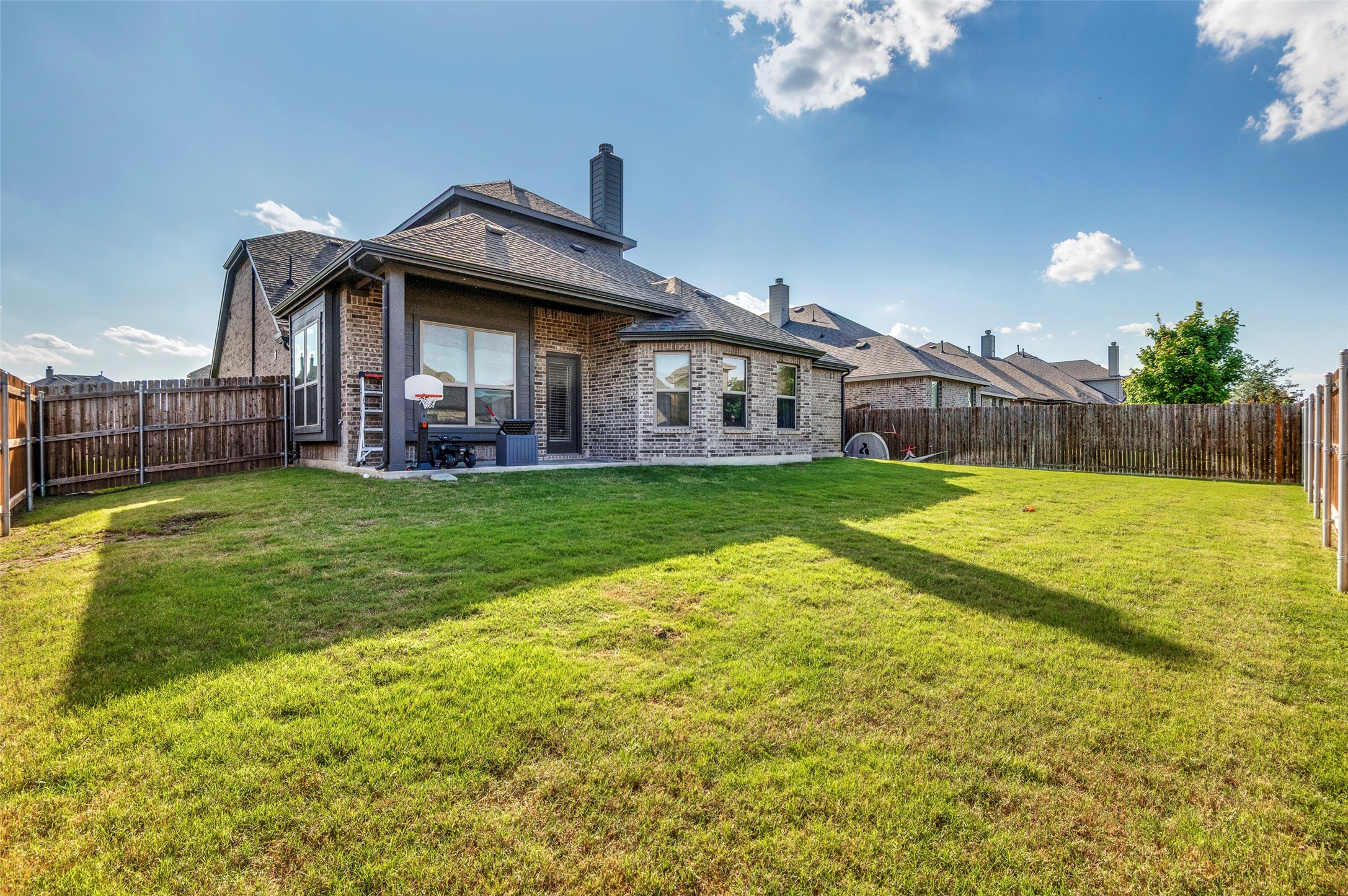 1705 Sluice Drive, Mansfield, TX, 76063