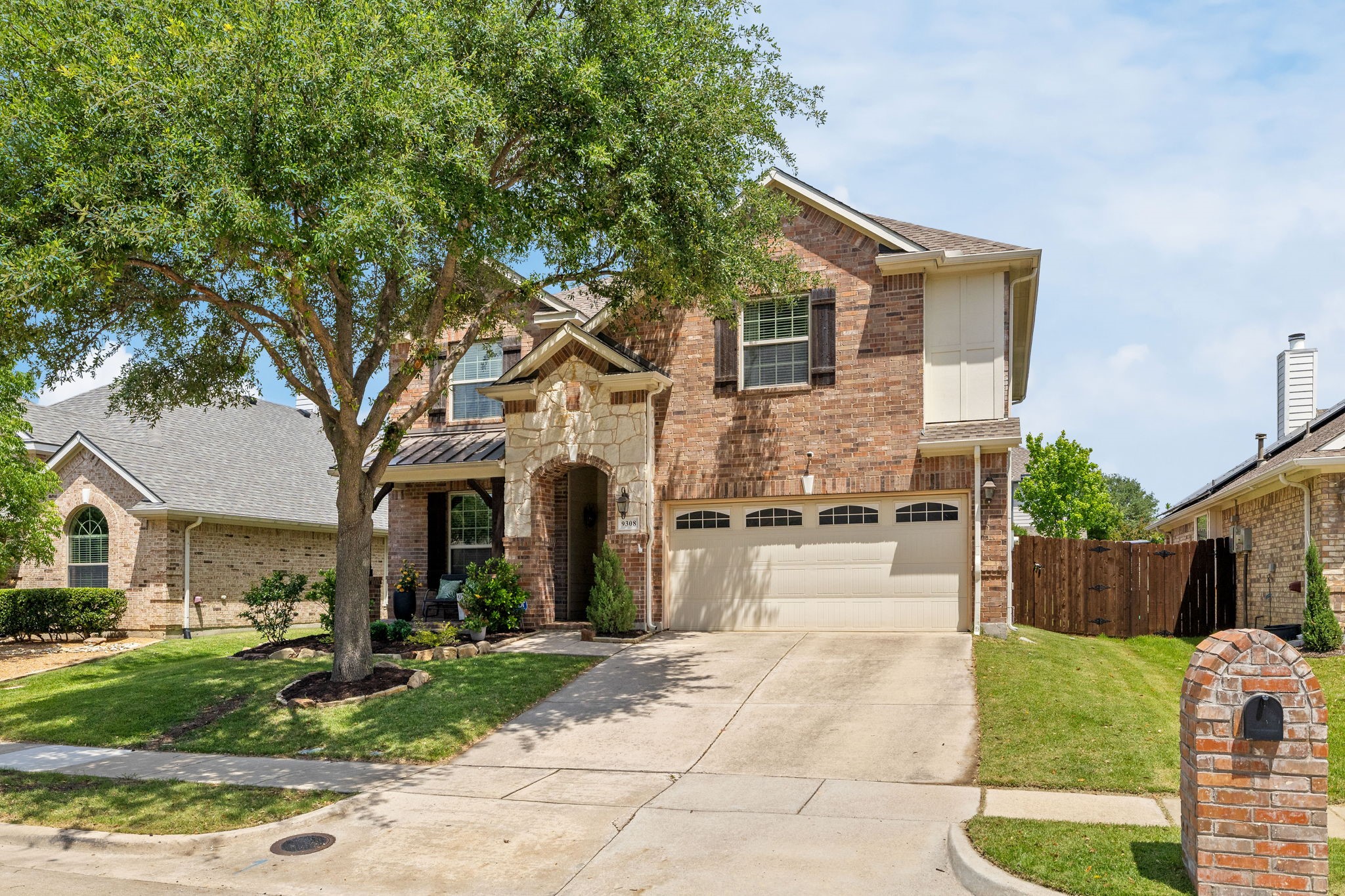 Property photo 02 of 9308 Jerico Drive, Mckinney, TX 75072 | MLS #21259030
