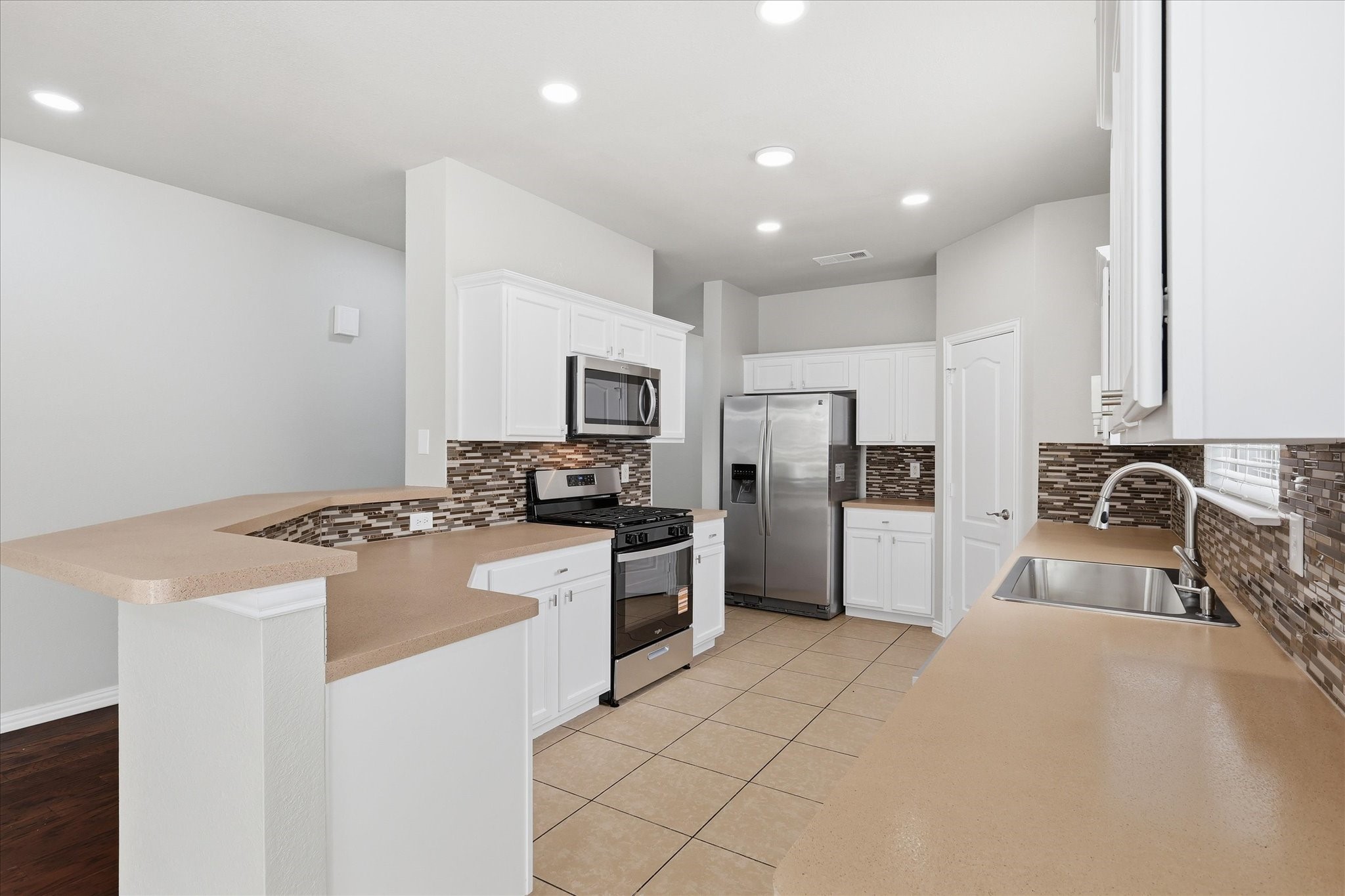 4561 Crooked Ridge Drive, The Colony, TX, 75056