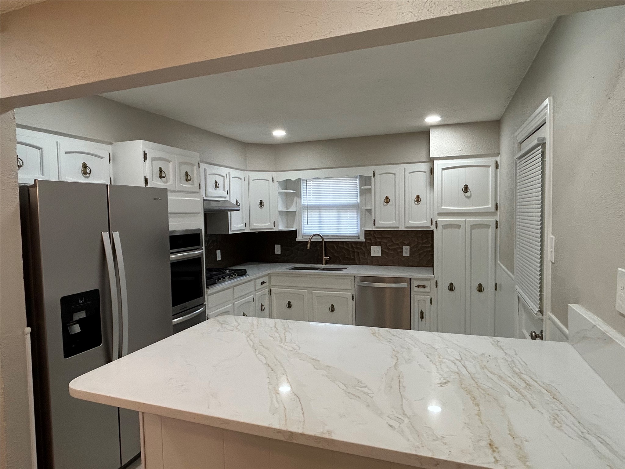 Property photo 04 of 1027 Morrell Avenue, Dallas, TX 75203 | MLS #21259229