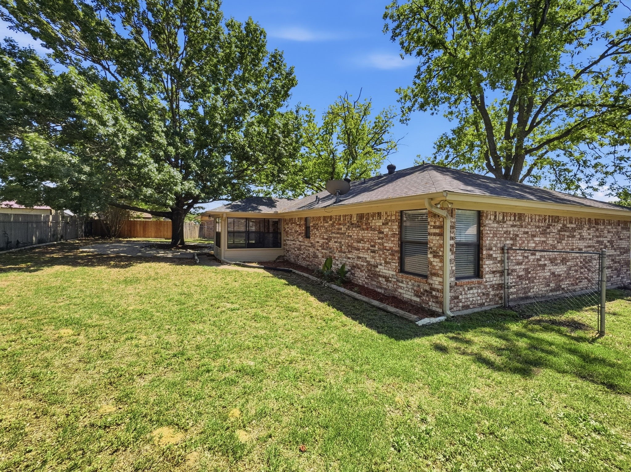 1103 Holiday Court, Granbury, TX, 76048