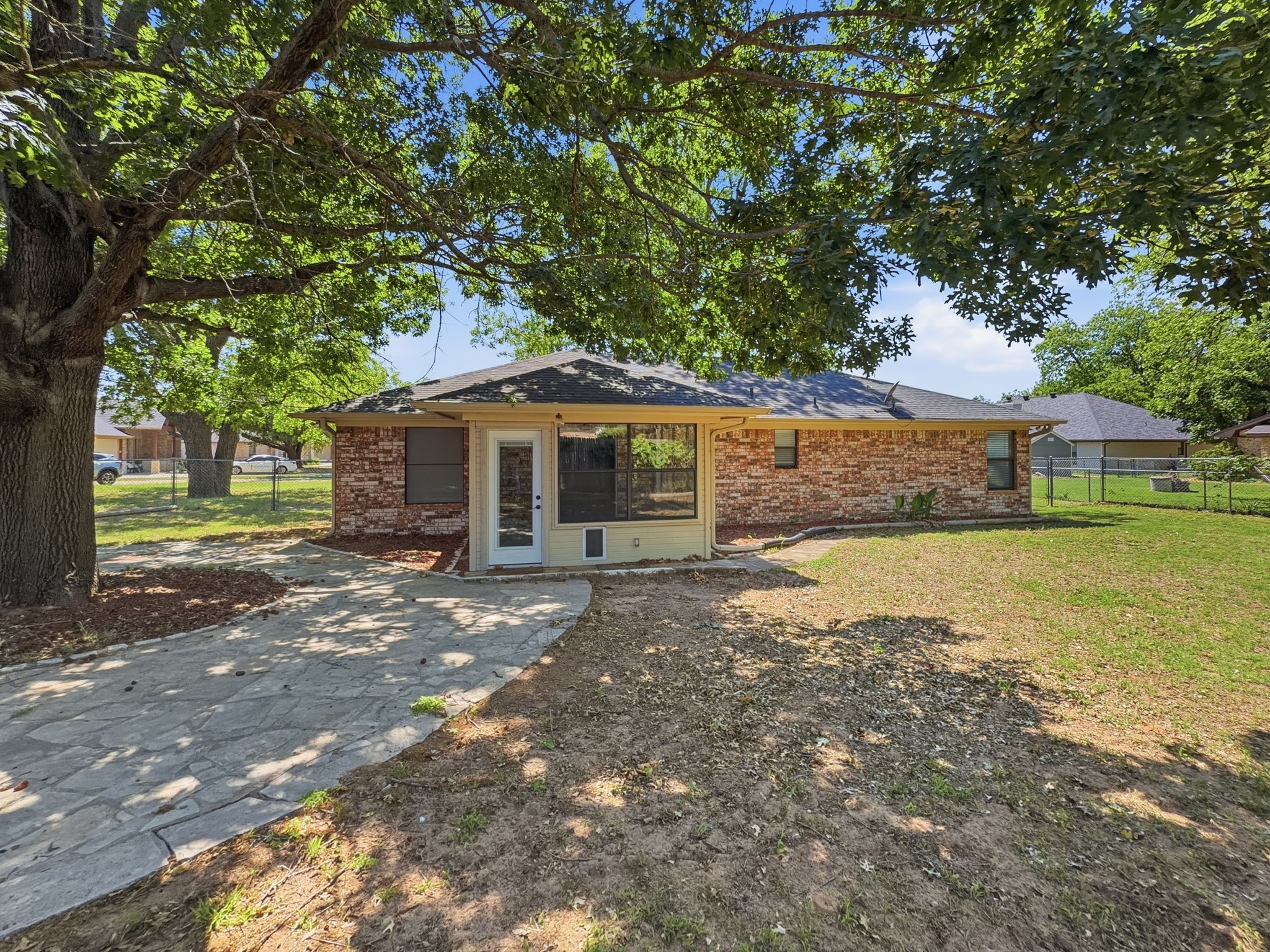 1103 Holiday Court, Granbury, TX, 76048
