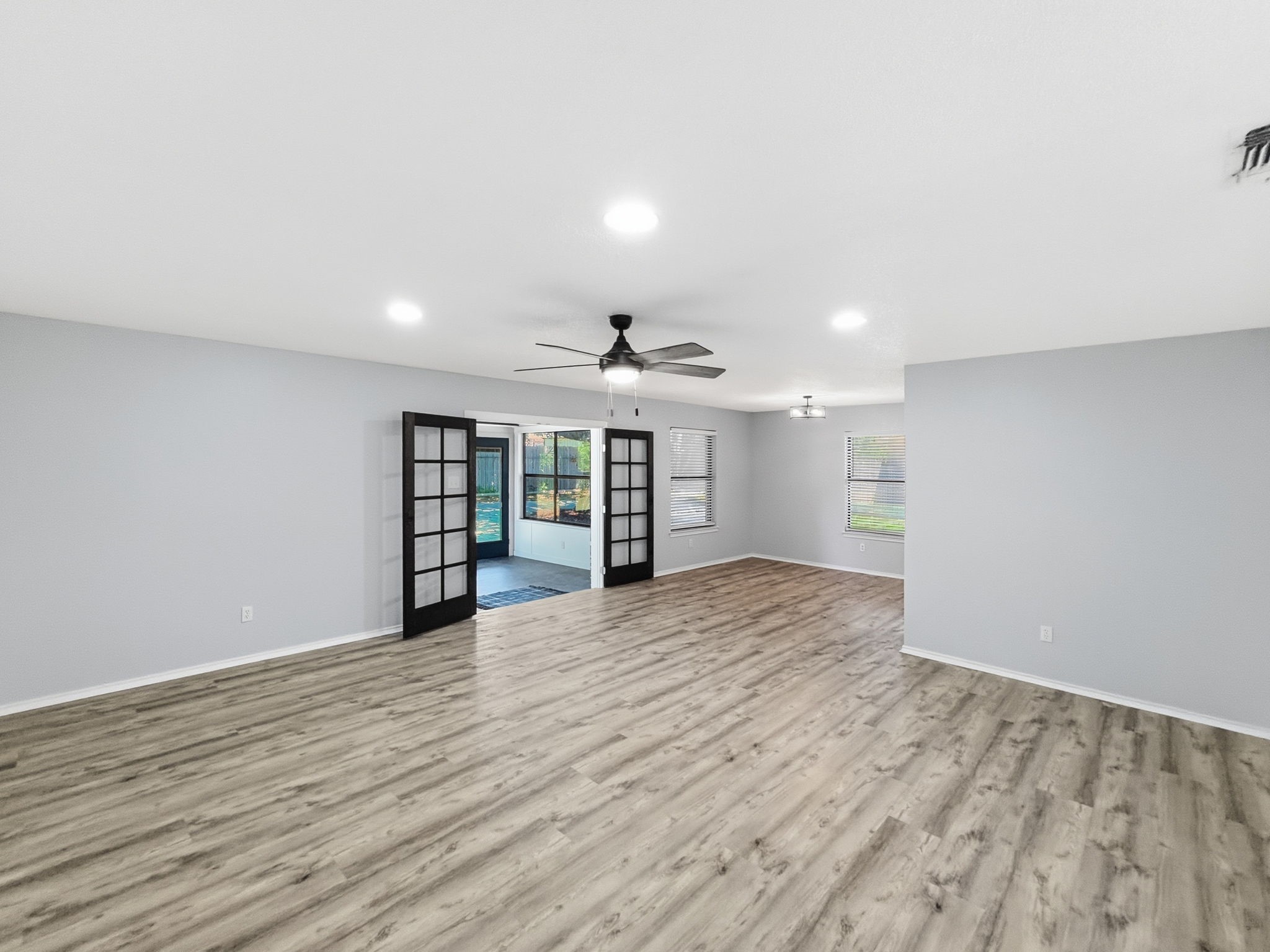 1103 Holiday Court, Granbury, TX, 76048