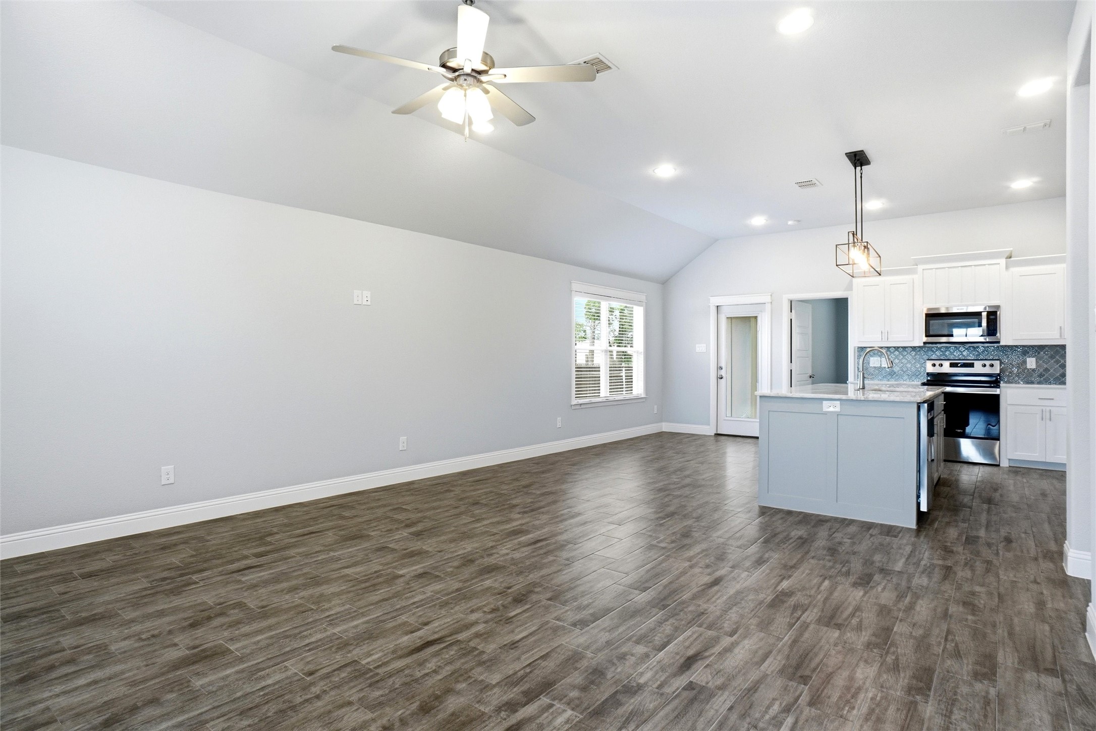 103 Clover Circle, Weatherford, TX, 76086