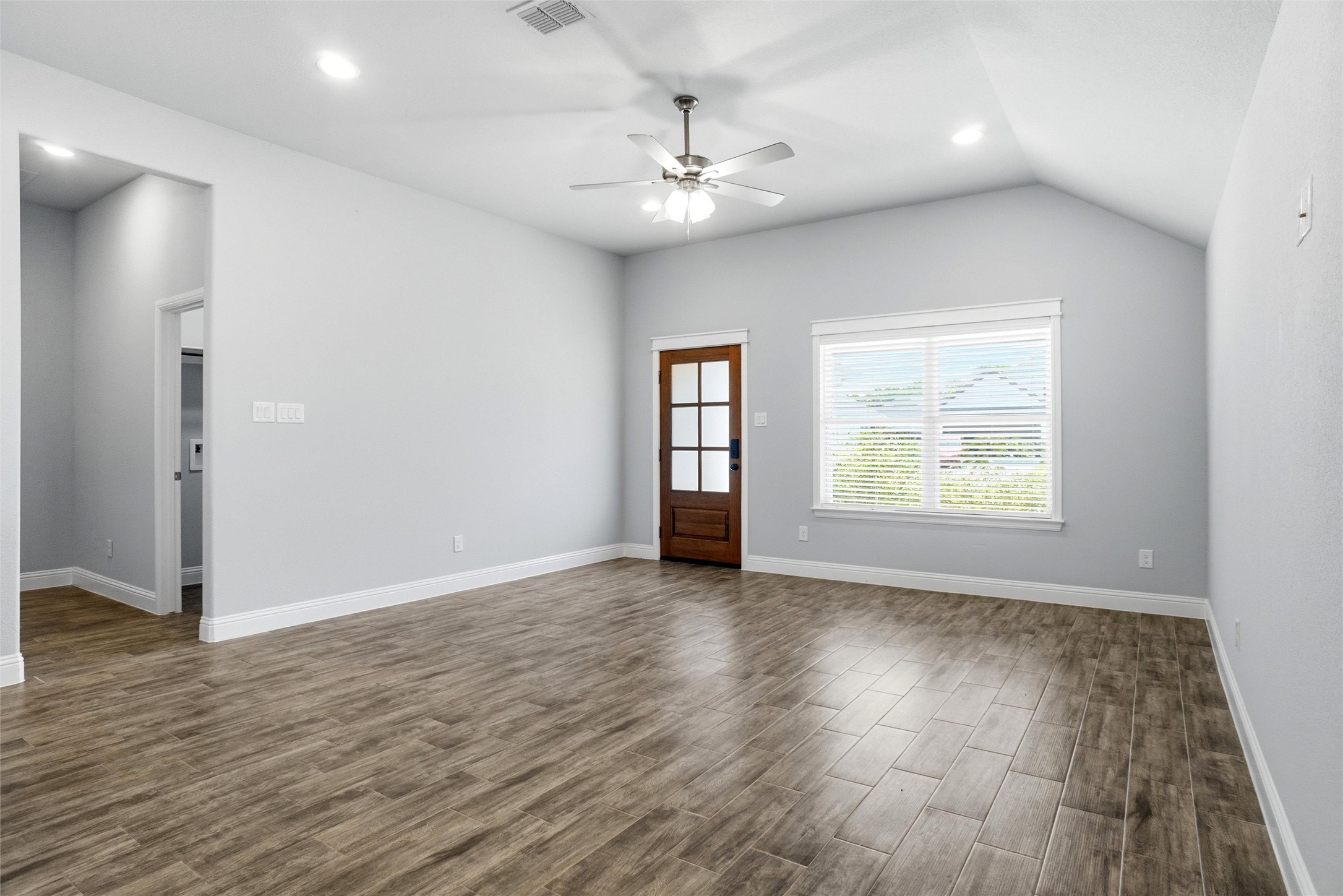 103 Clover Circle, Weatherford, TX, 76086