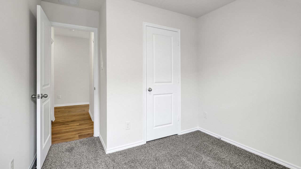 3306 Charleston Drive, Ennis, TX, 75119