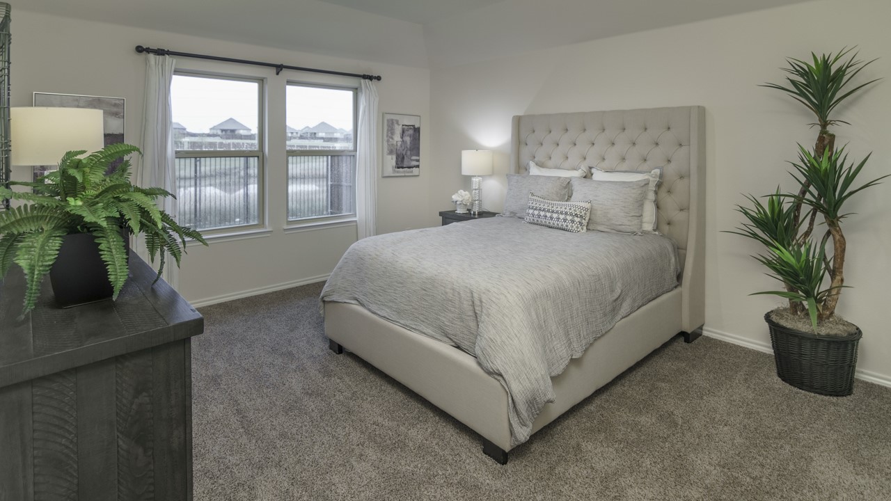 3100 Charleston Drive, Ennis, TX, 75119