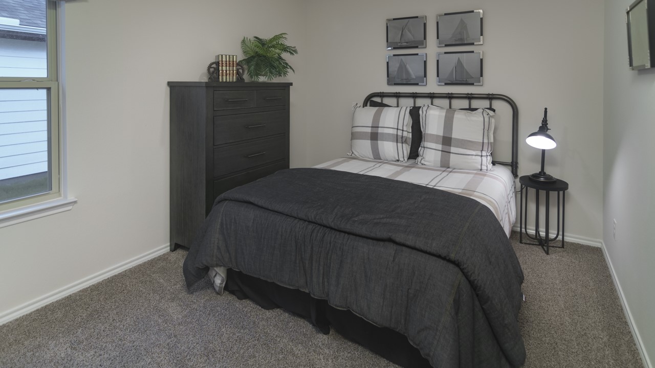 3100 Charleston Drive, Ennis, TX, 75119