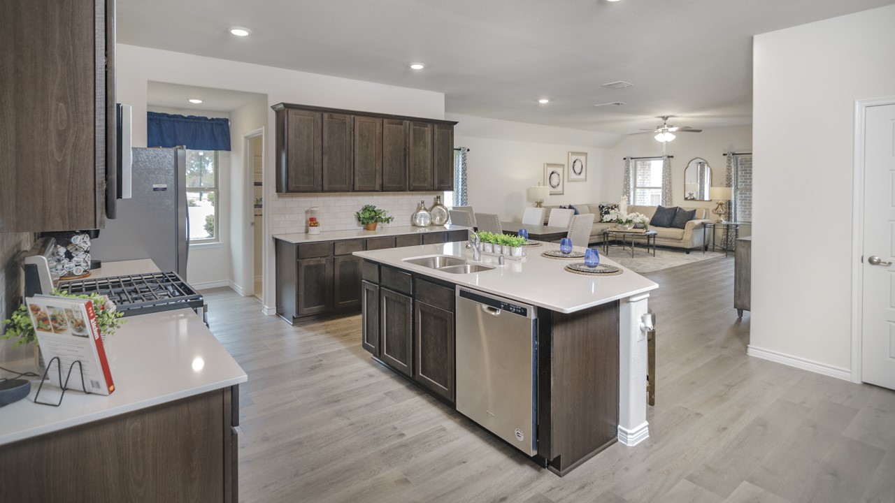 413 Carthage Street, Caddo Mills, TX, 75135