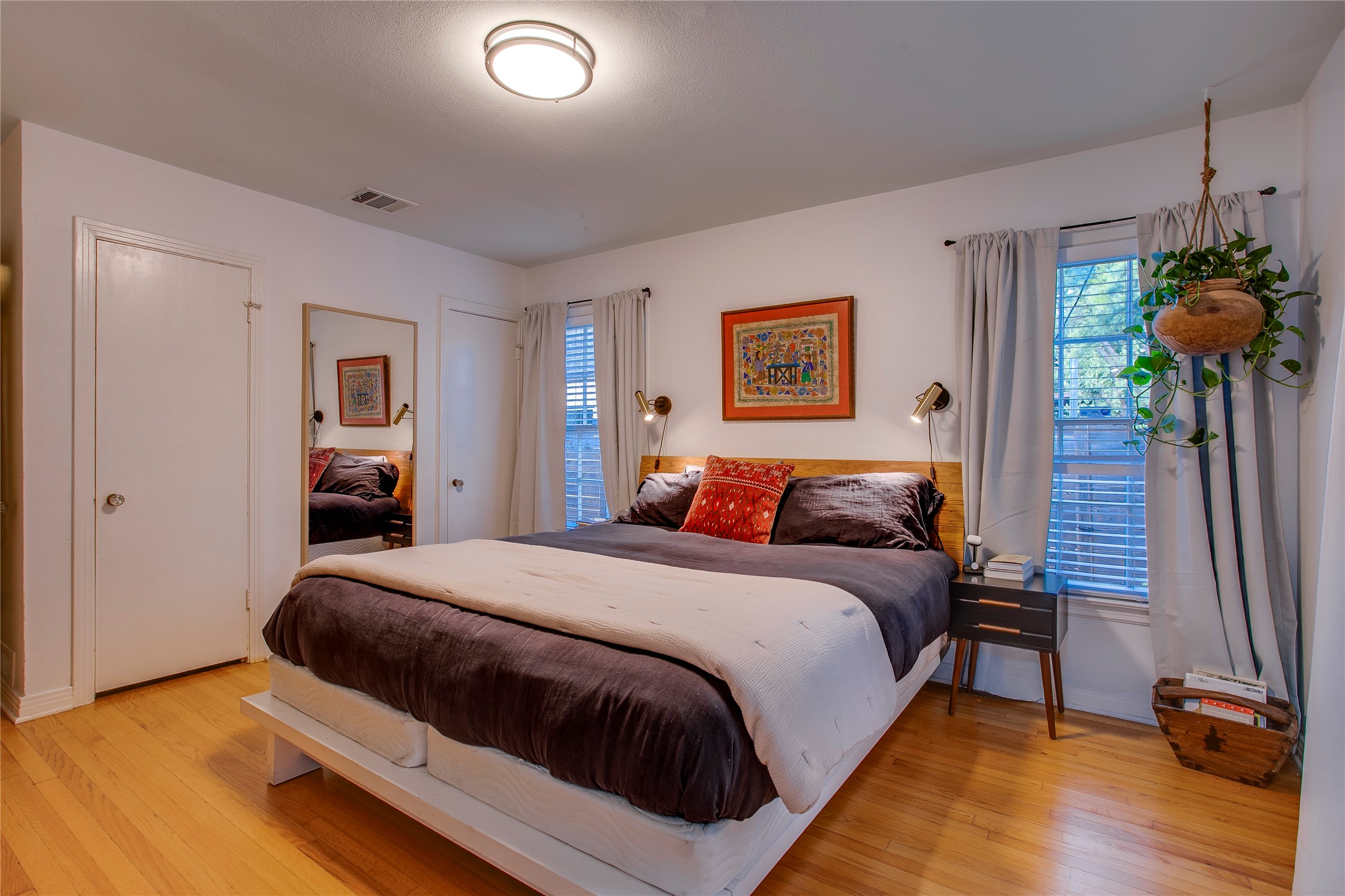 1142 Brunner Avenue, Dallas, TX, 75224