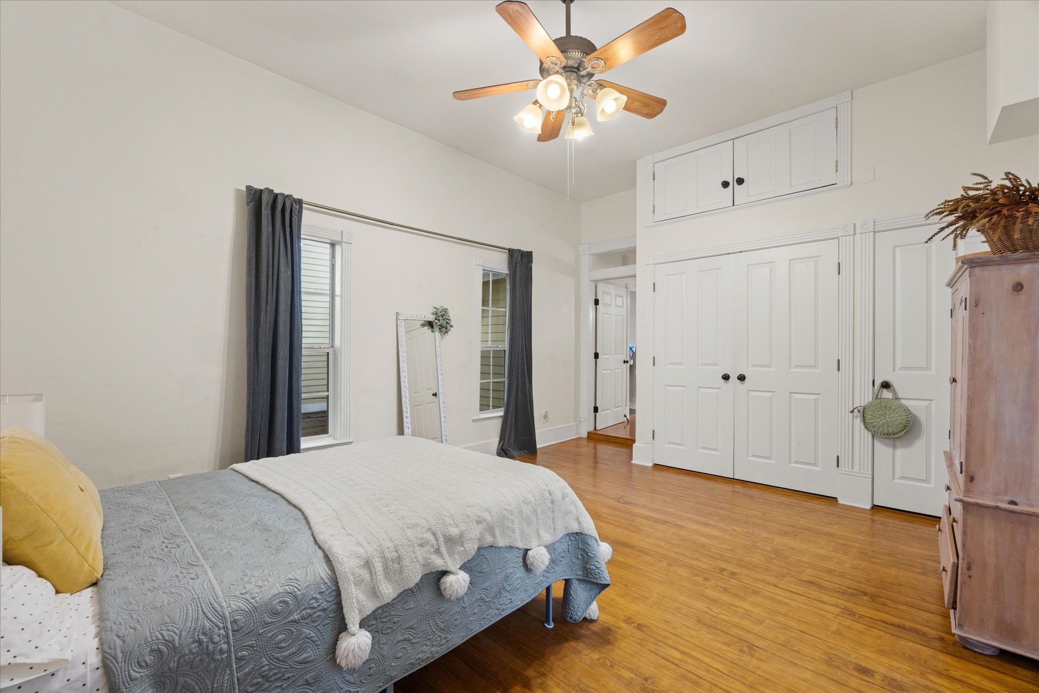 303 E Mclain, Iredell, TX, 76649