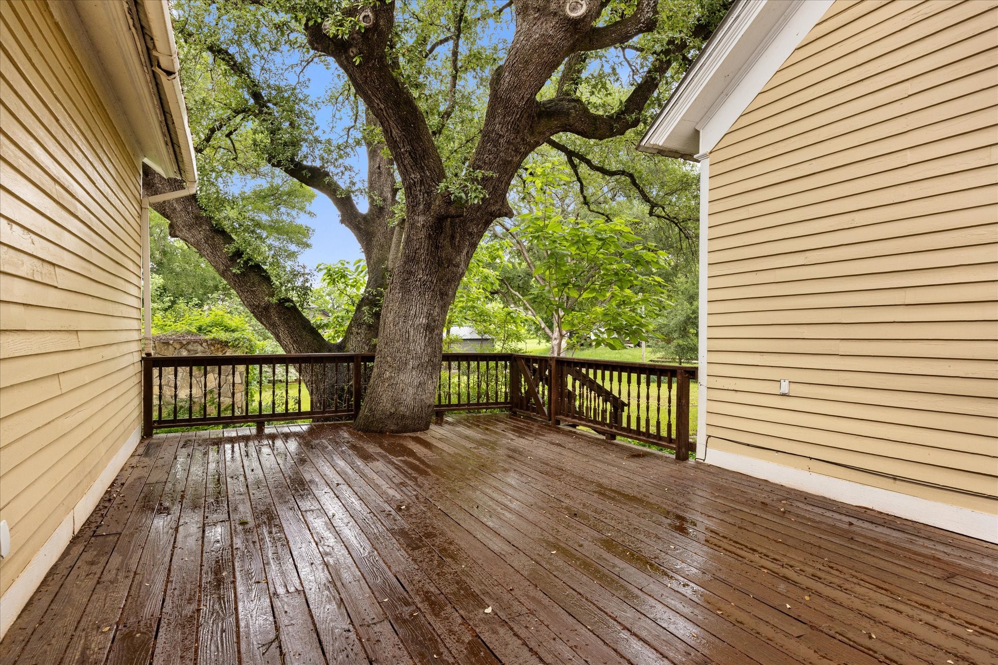 303 E Mclain, Iredell, TX, 76649