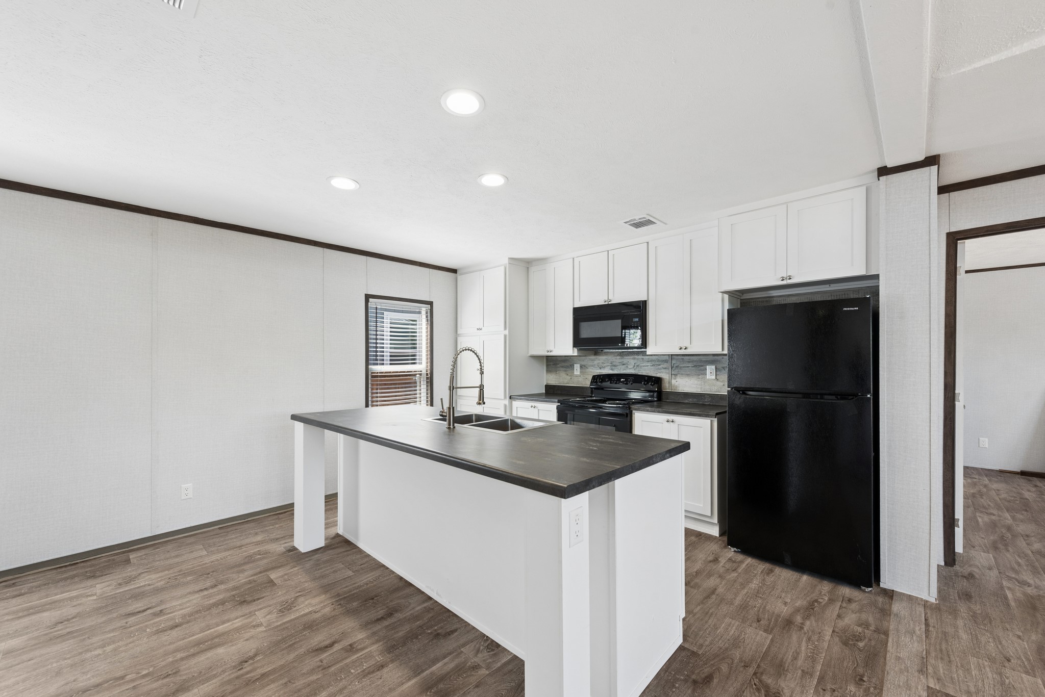 815 Thicket Trail, Granbury, TX, 76048