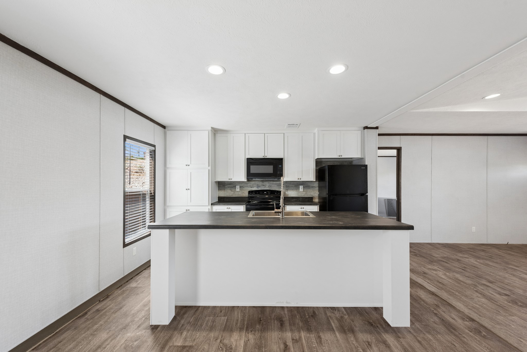 815 Thicket Trail, Granbury, TX, 76048