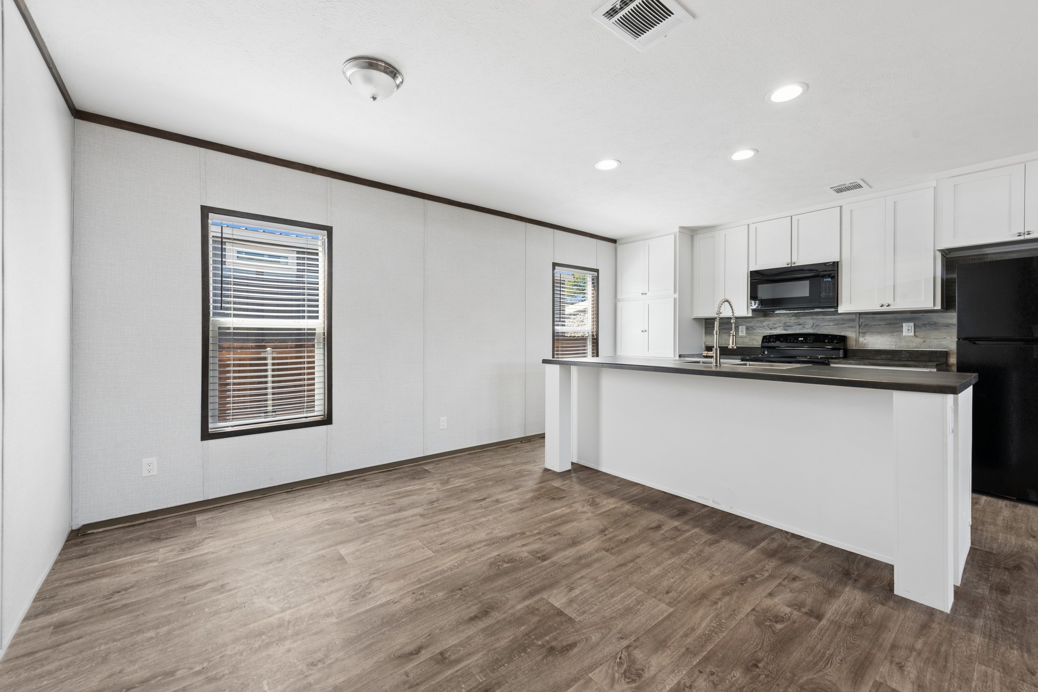 815 Thicket Trail, Granbury, TX, 76048