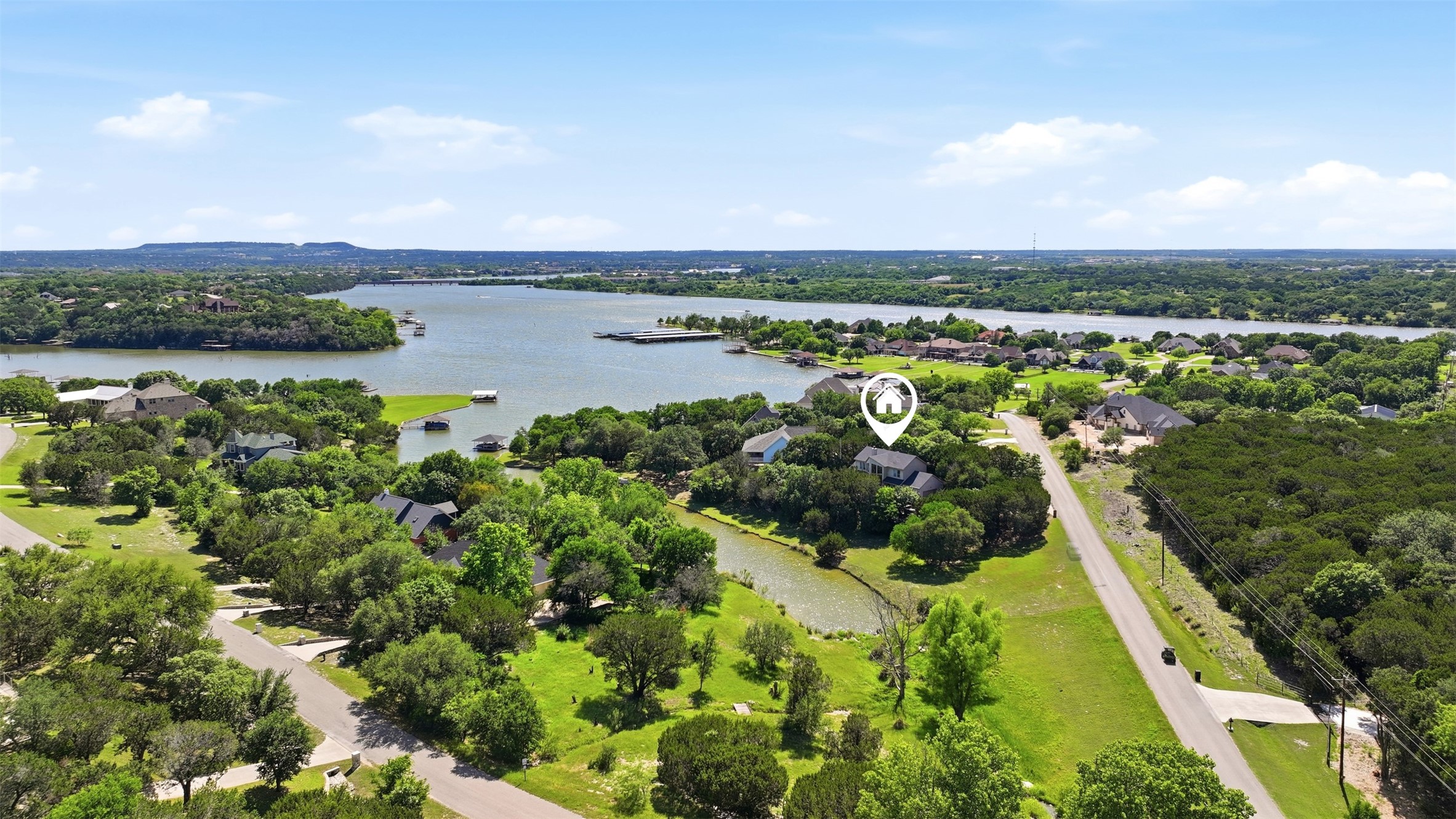 Property photo 02 of 1911 Wigeon Street, Granbury, TX 76049 | MLS #21261671