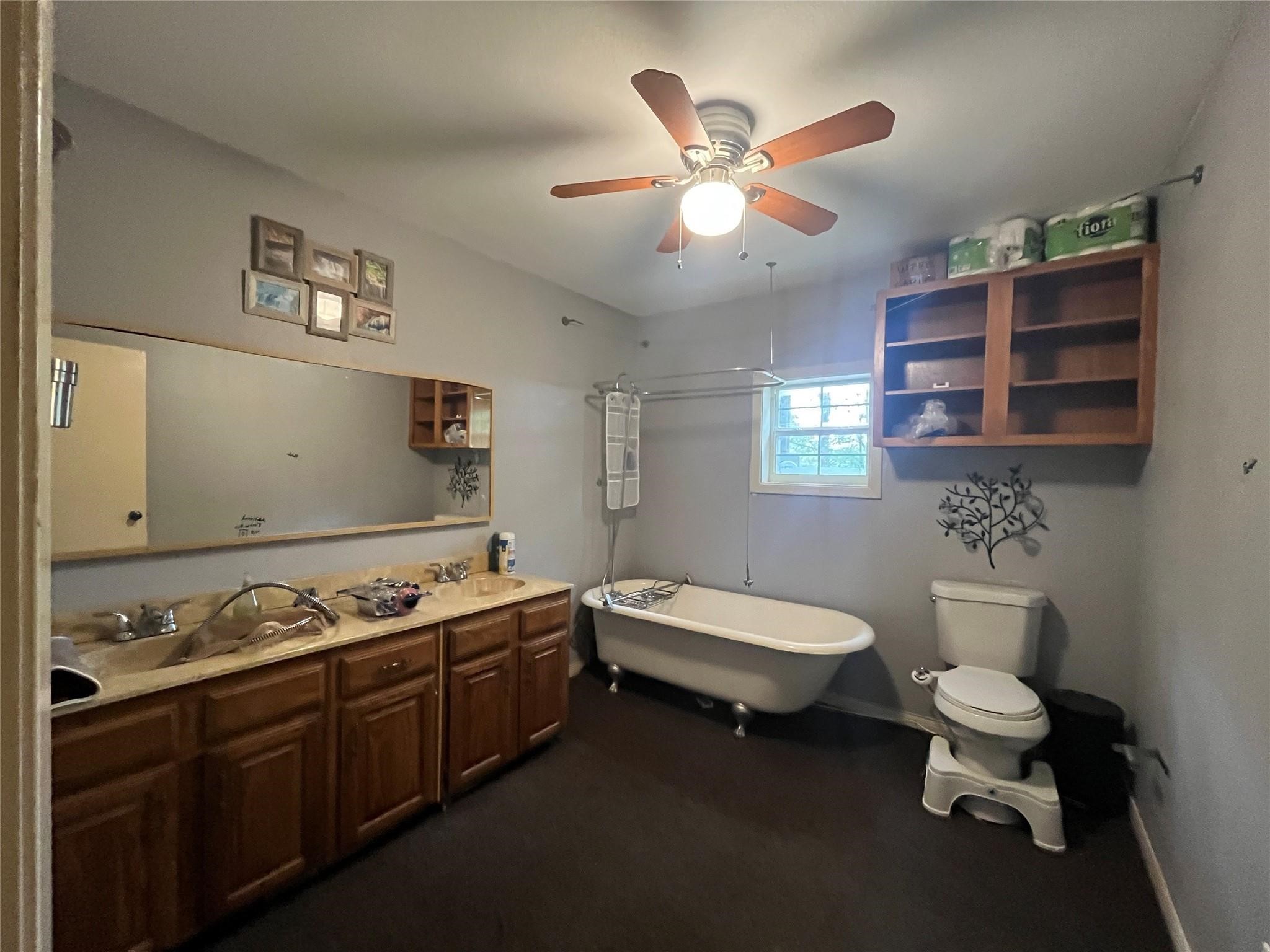 1466 County Road 3504, Quinlan, TX, 75474
