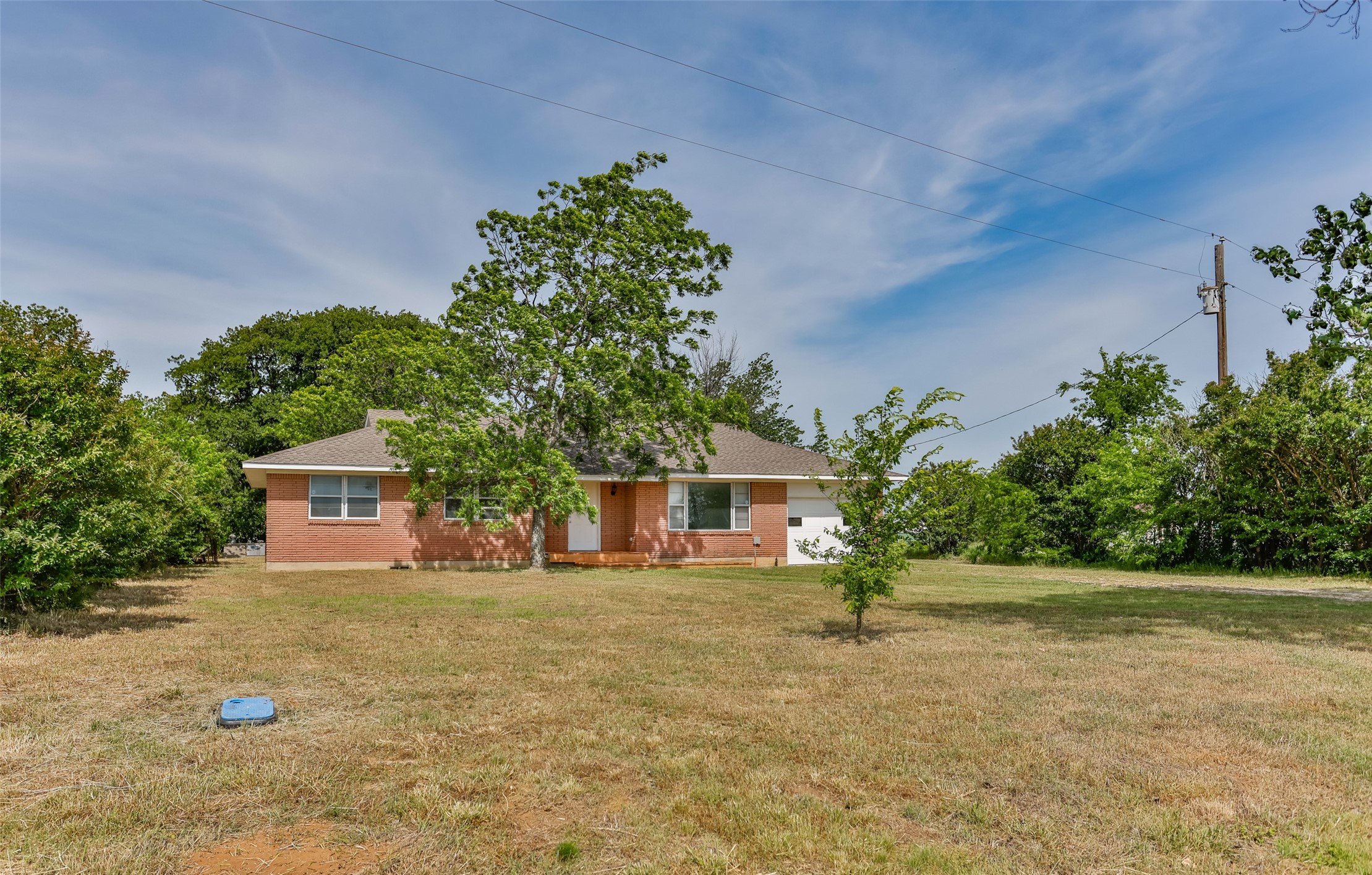 Property photo 02 of 65 Kirby Street, Callisburg, TX 76240 | MLS #21262644