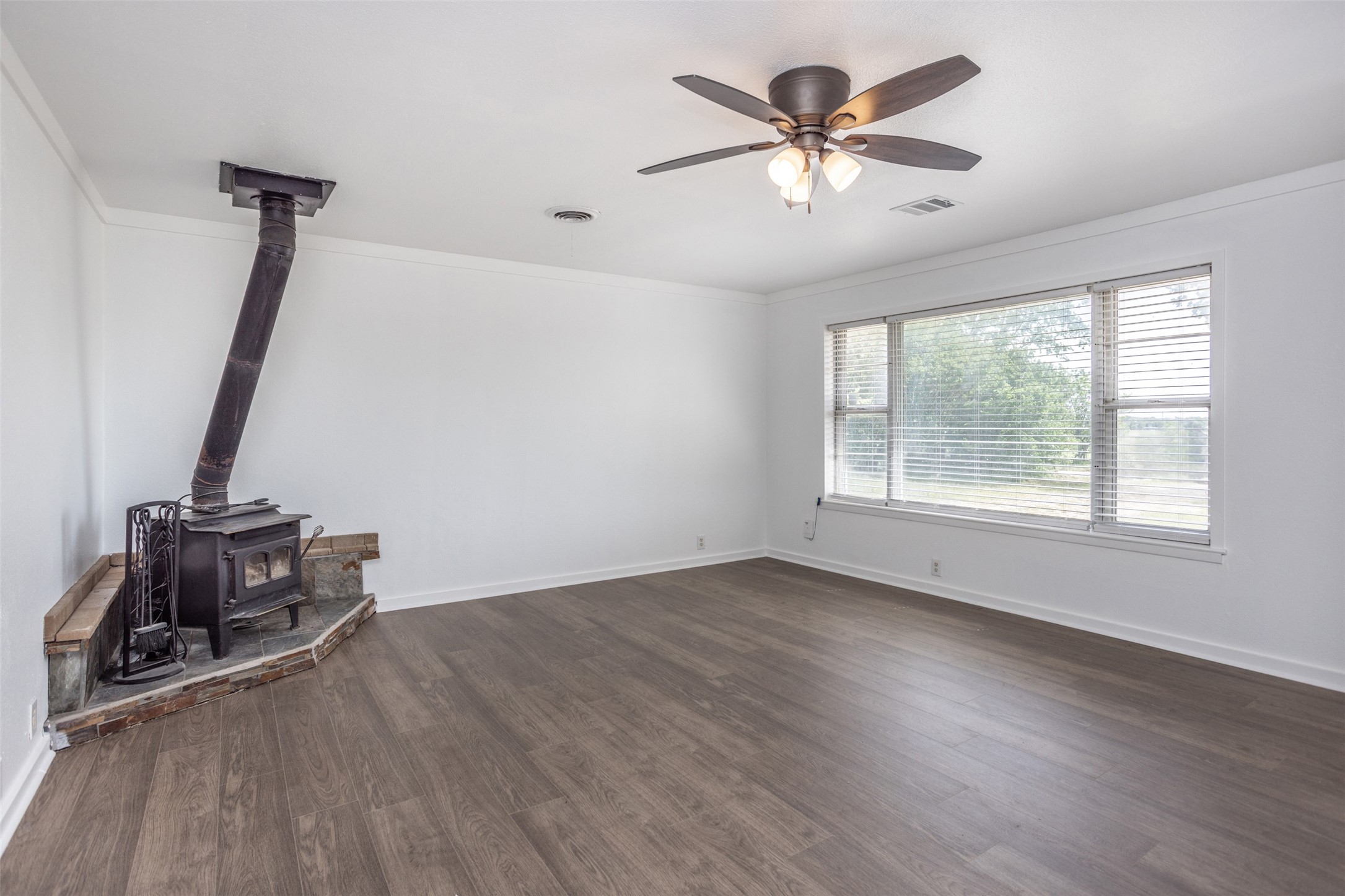 65 Kirby Street, Callisburg, TX, 76240