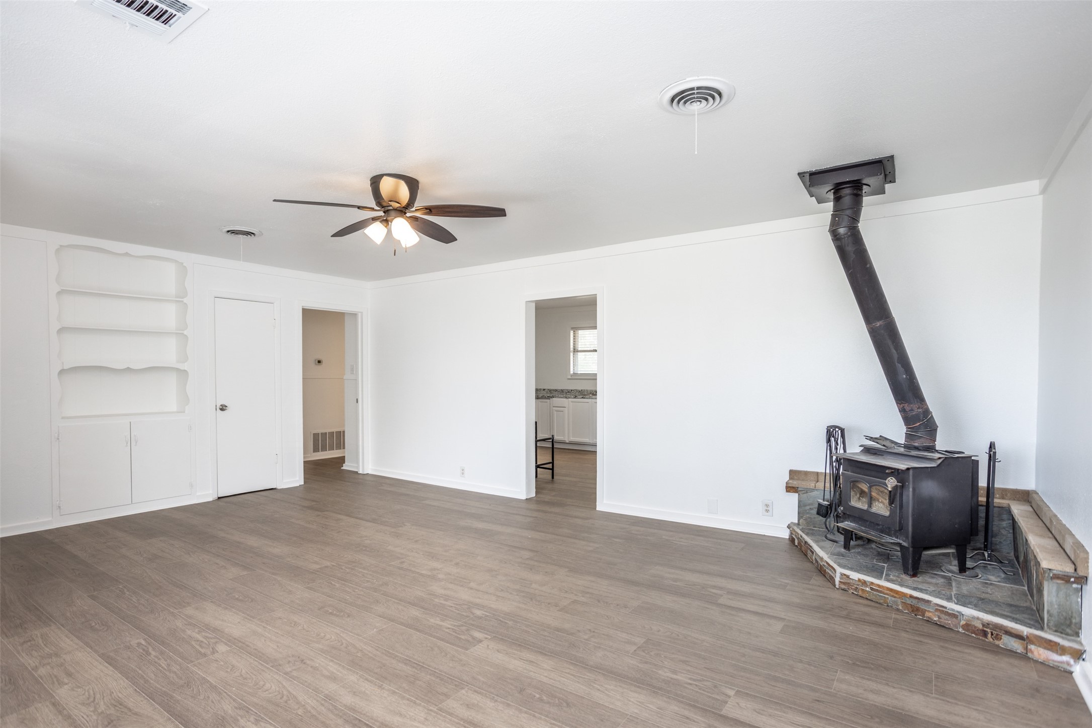 65 Kirby Street, Callisburg, TX, 76240