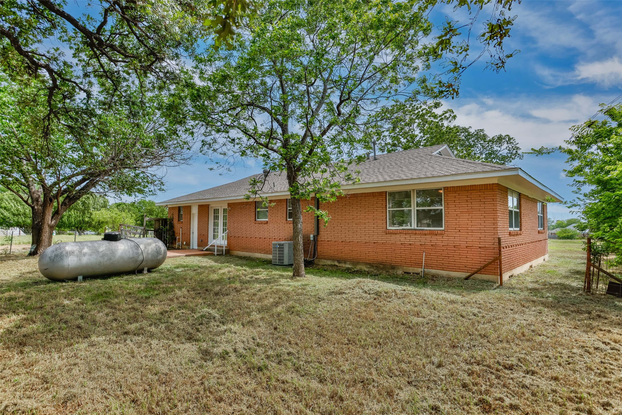 65 Kirby Street, Callisburg, TX, 76240